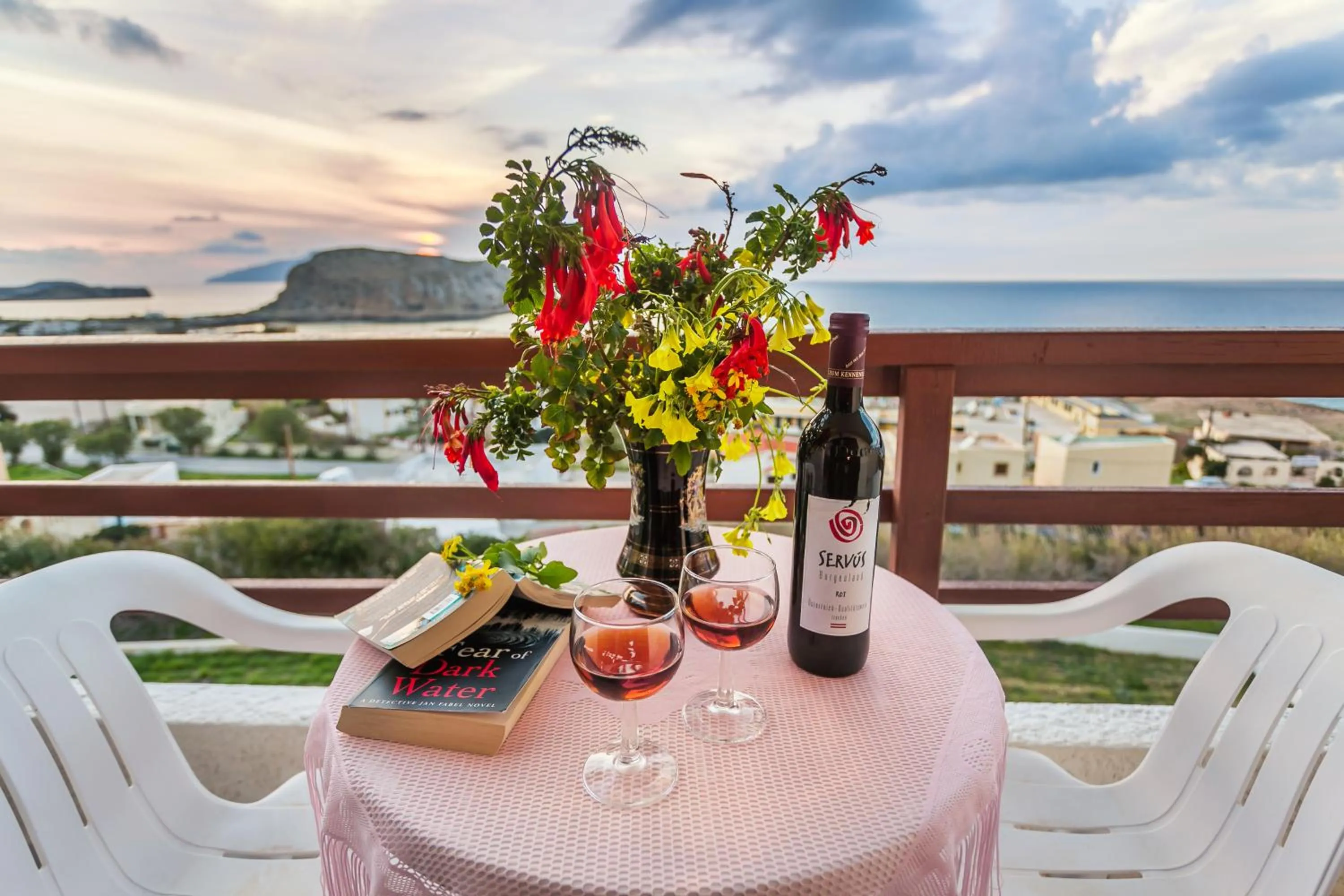 Sea view in Yiannis Ηotel