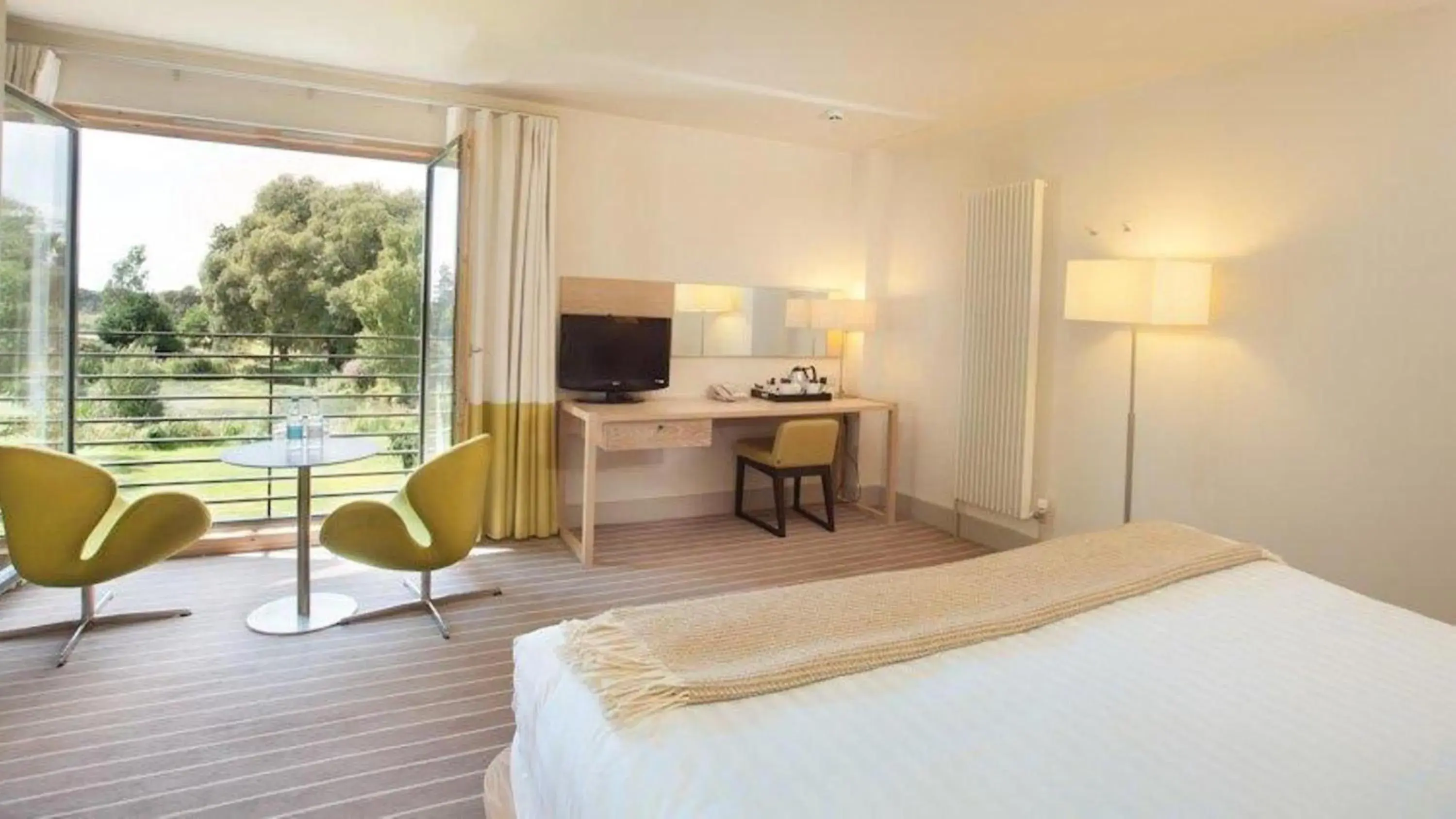 Bed in Lifehouse Spa And Hotel Bed in Lifehouse Spa And Hotel