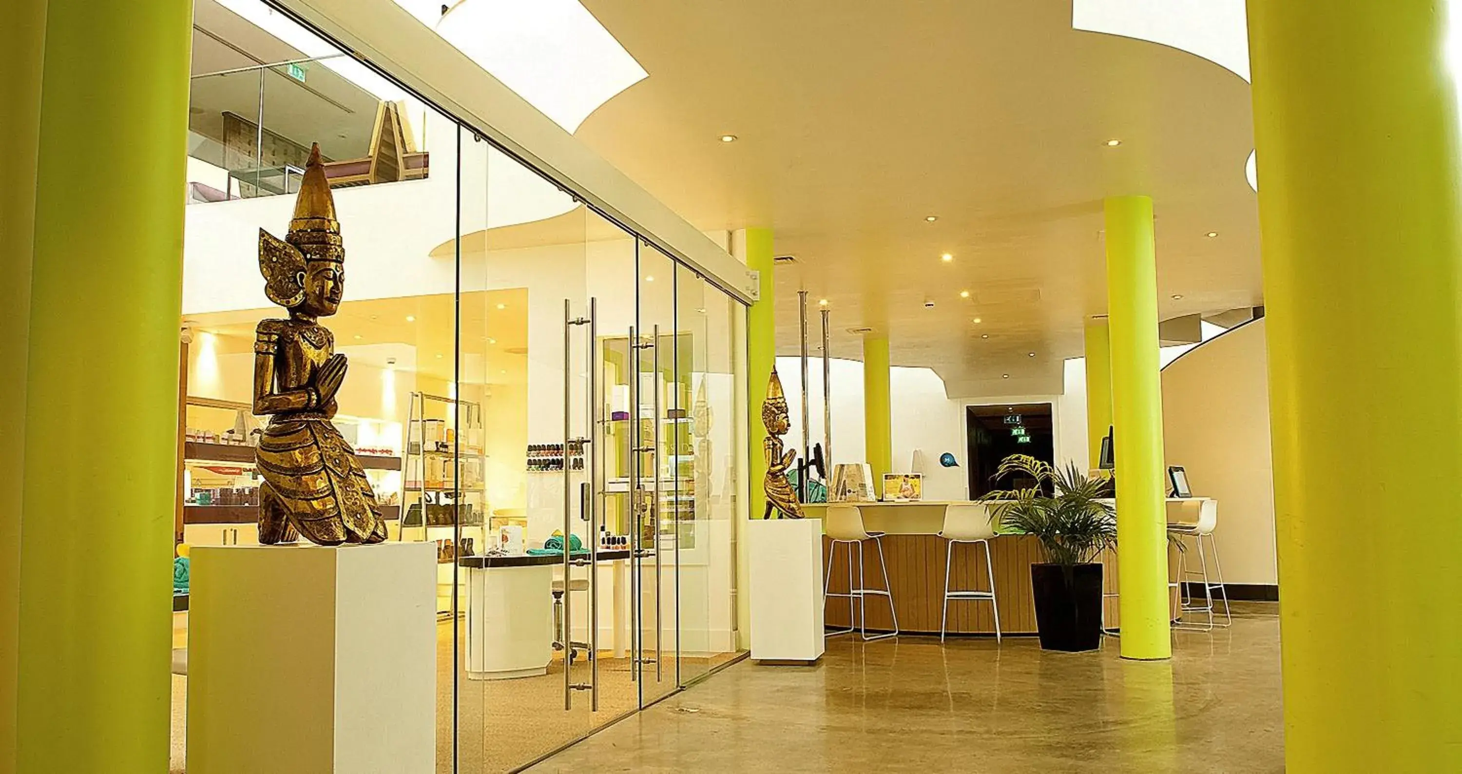 Spa and wellness centre/facilities in Lifehouse Spa And Hotel Spa and wellness centre/facilities in Lifehouse Spa And Hotel