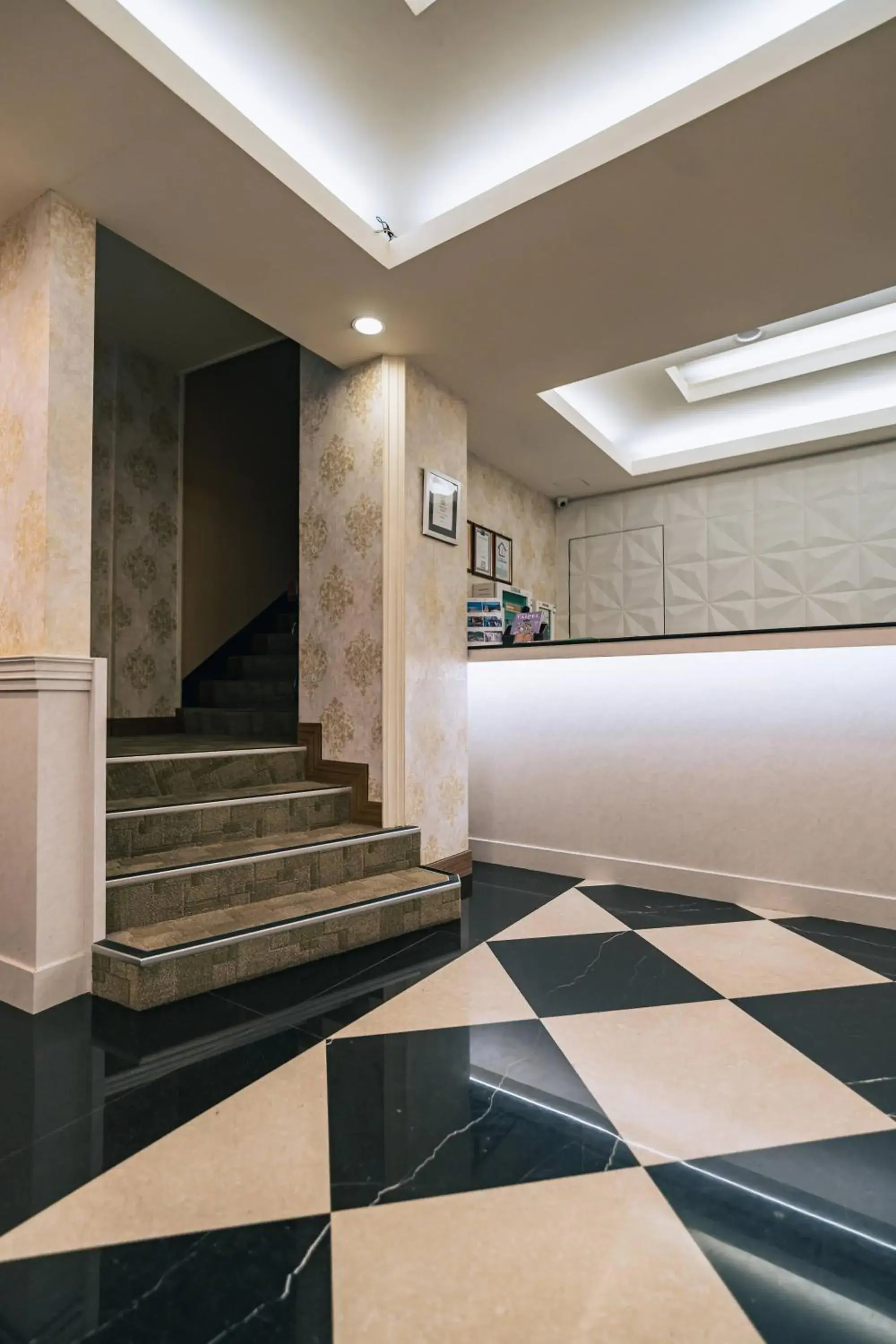 Property building in Hotel Puri Property building in Hotel Puri