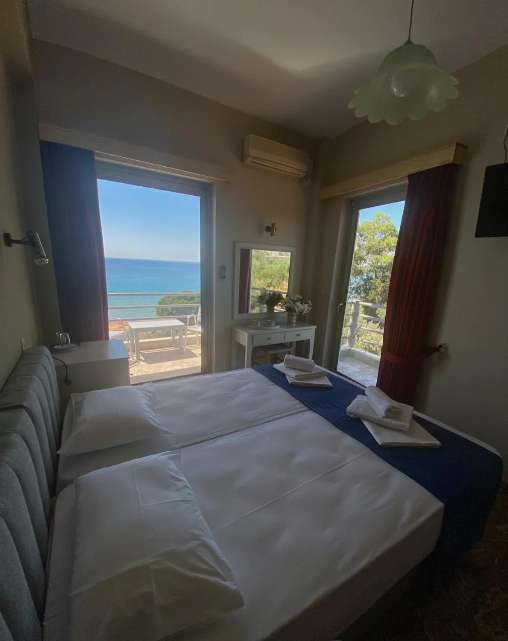 De La Plage Hotel Koroni
