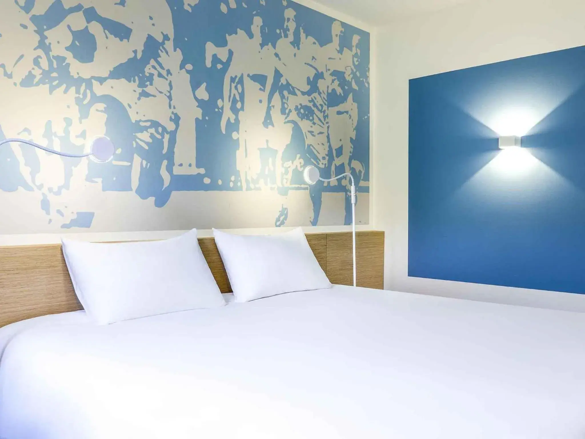 Property building, Bed in ibis Styles Toulouse Nord Sesquieres Property building, Bed in ibis Styles Toulouse Nord Sesquieres