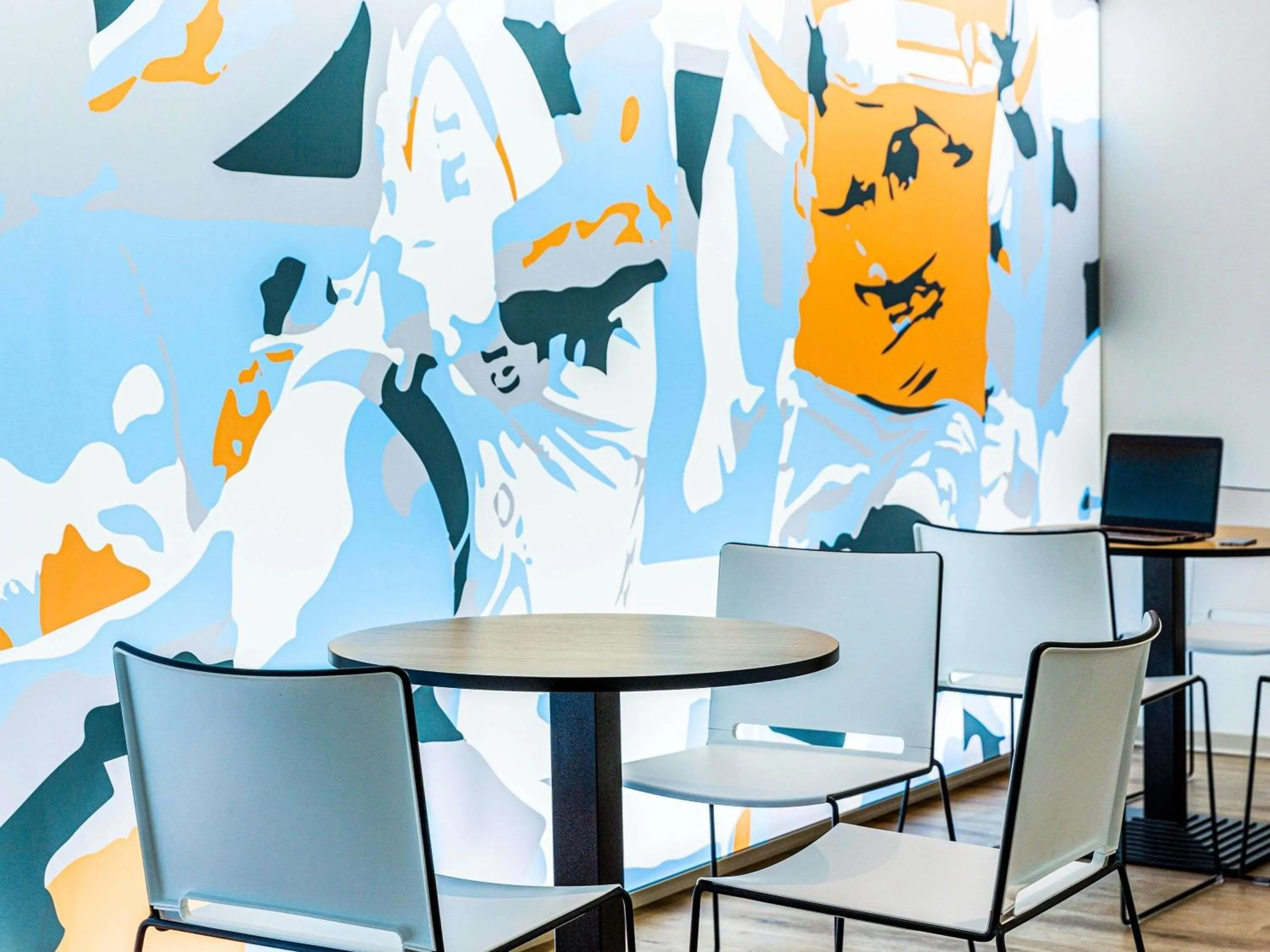 Property building in ibis Styles Toulouse Nord Sesquieres