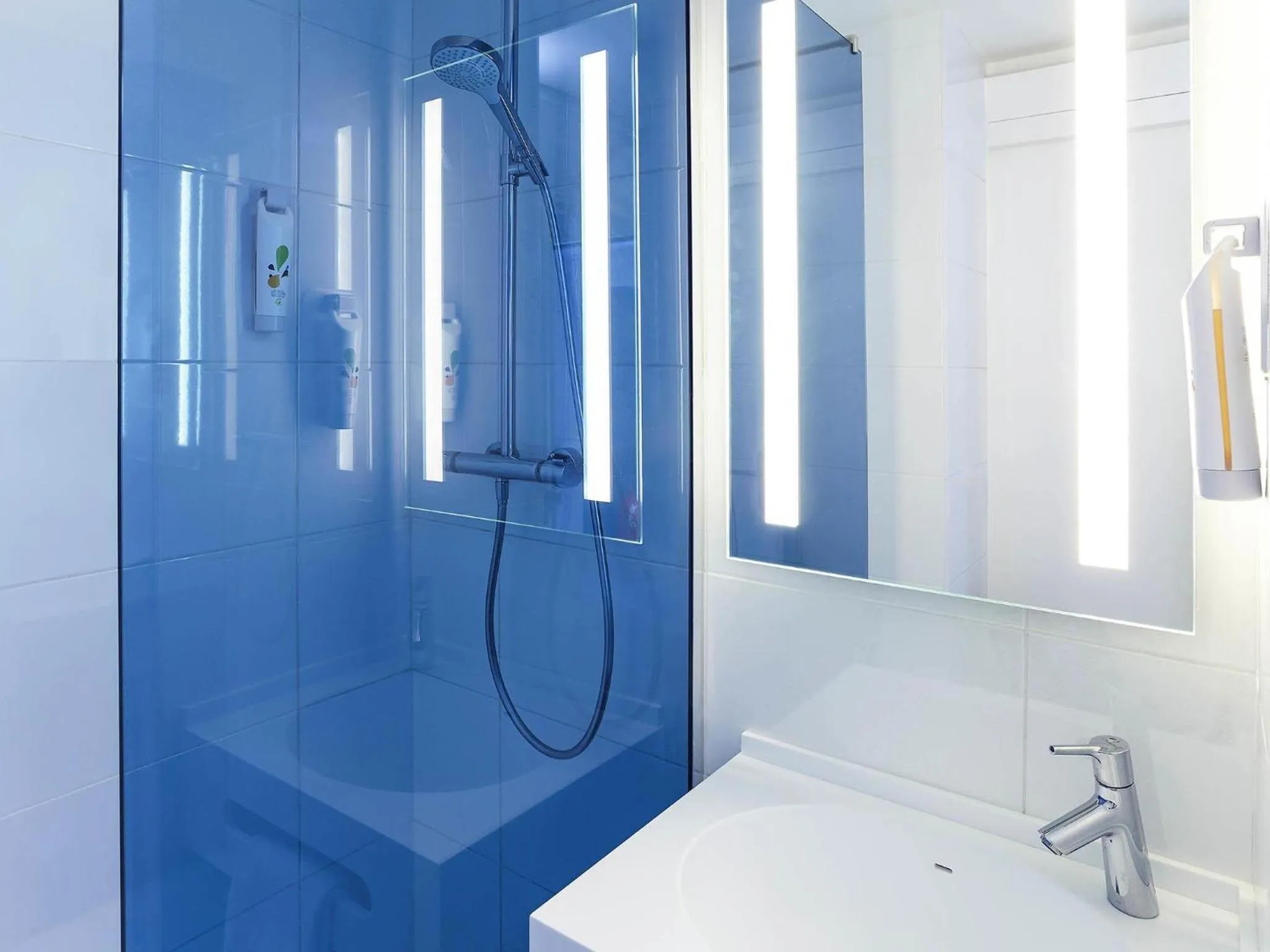 Bedroom in ibis Styles Toulouse Nord Sesquieres