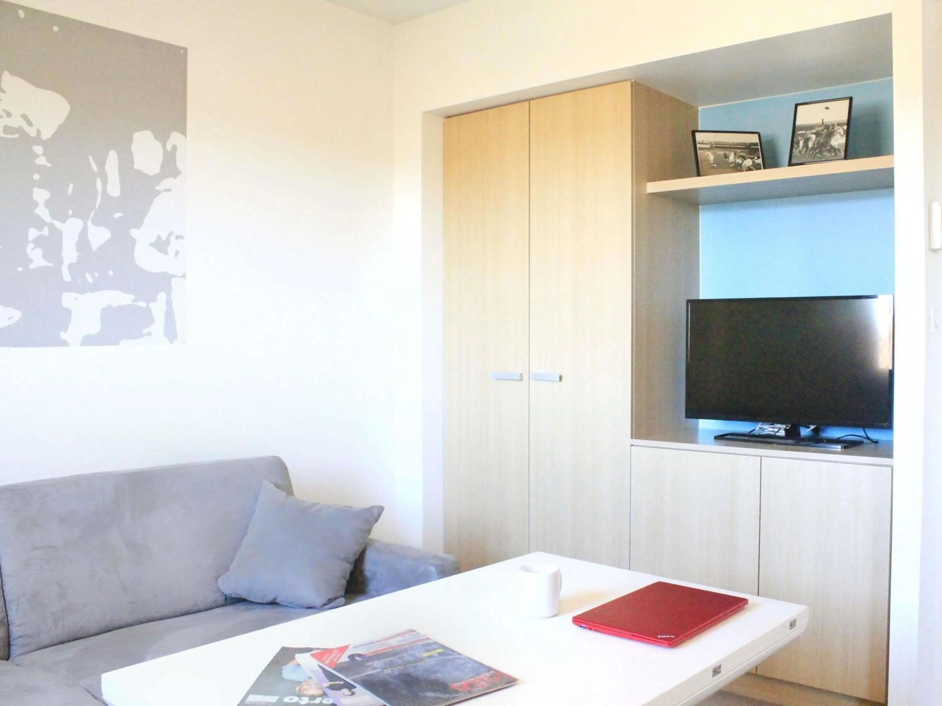 Bedroom in ibis Styles Toulouse Nord Sesquieres