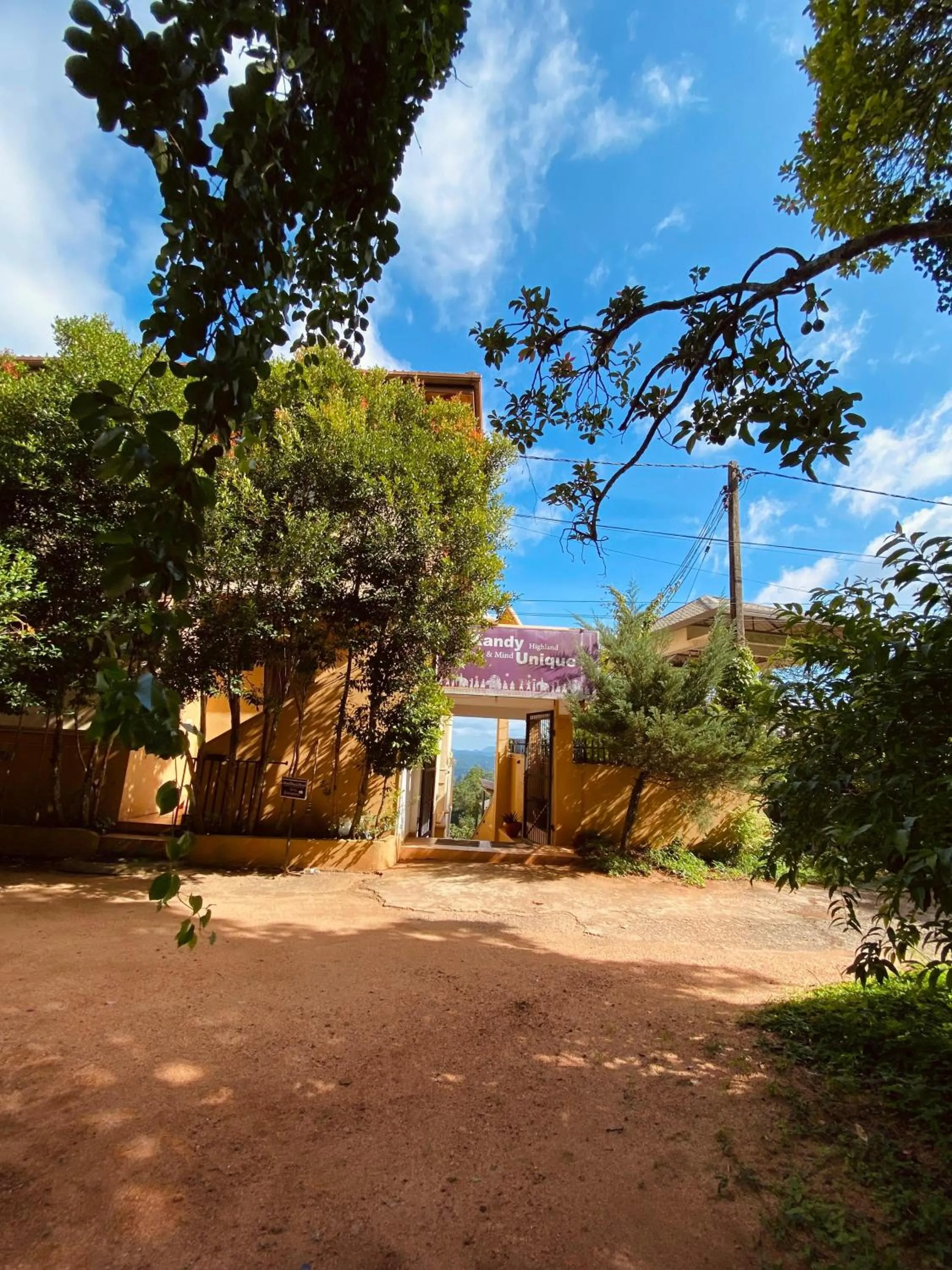 Kandy Highland Unique Hotel