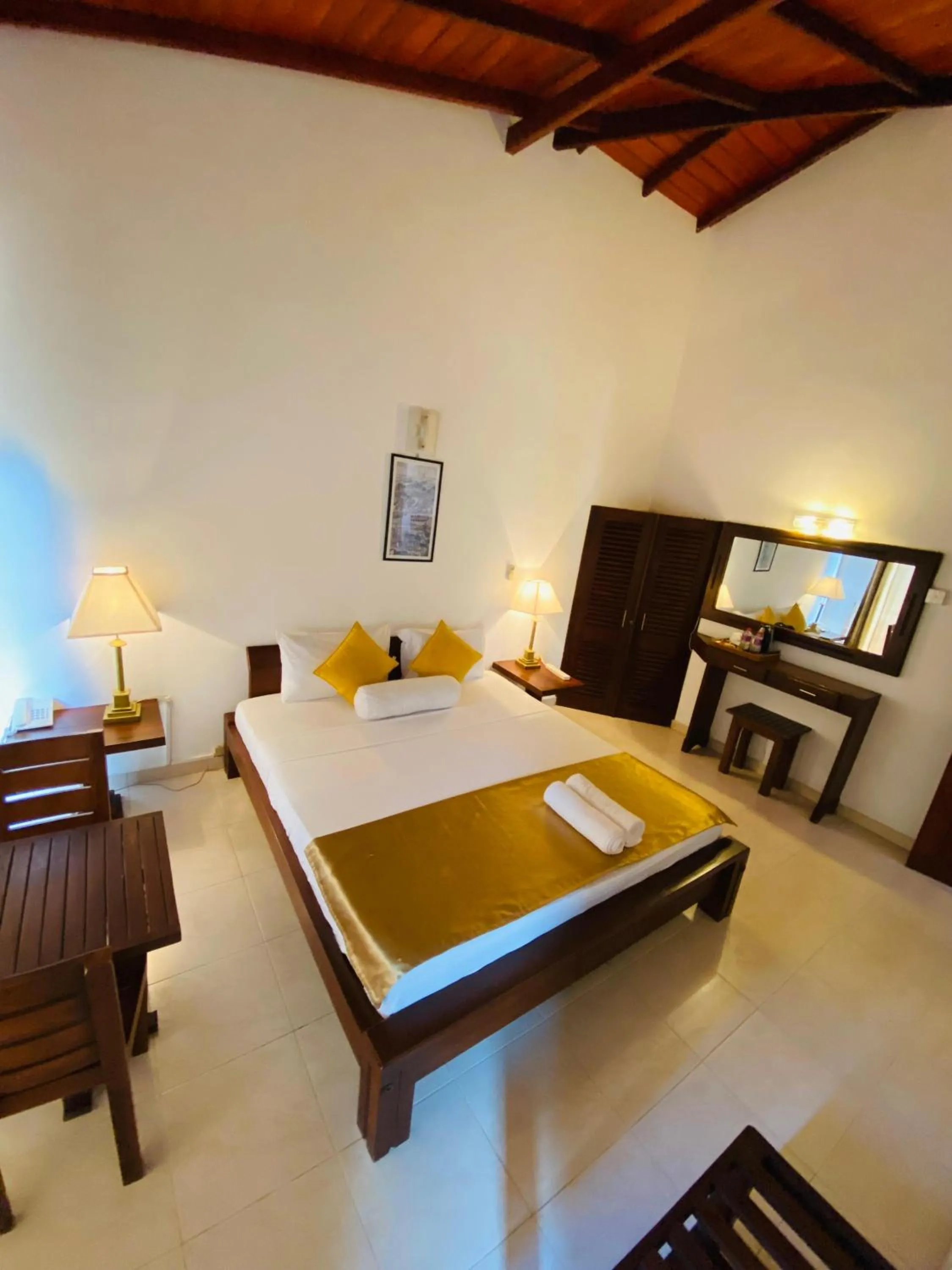 Bed in Kandy Highland Unique Hotel