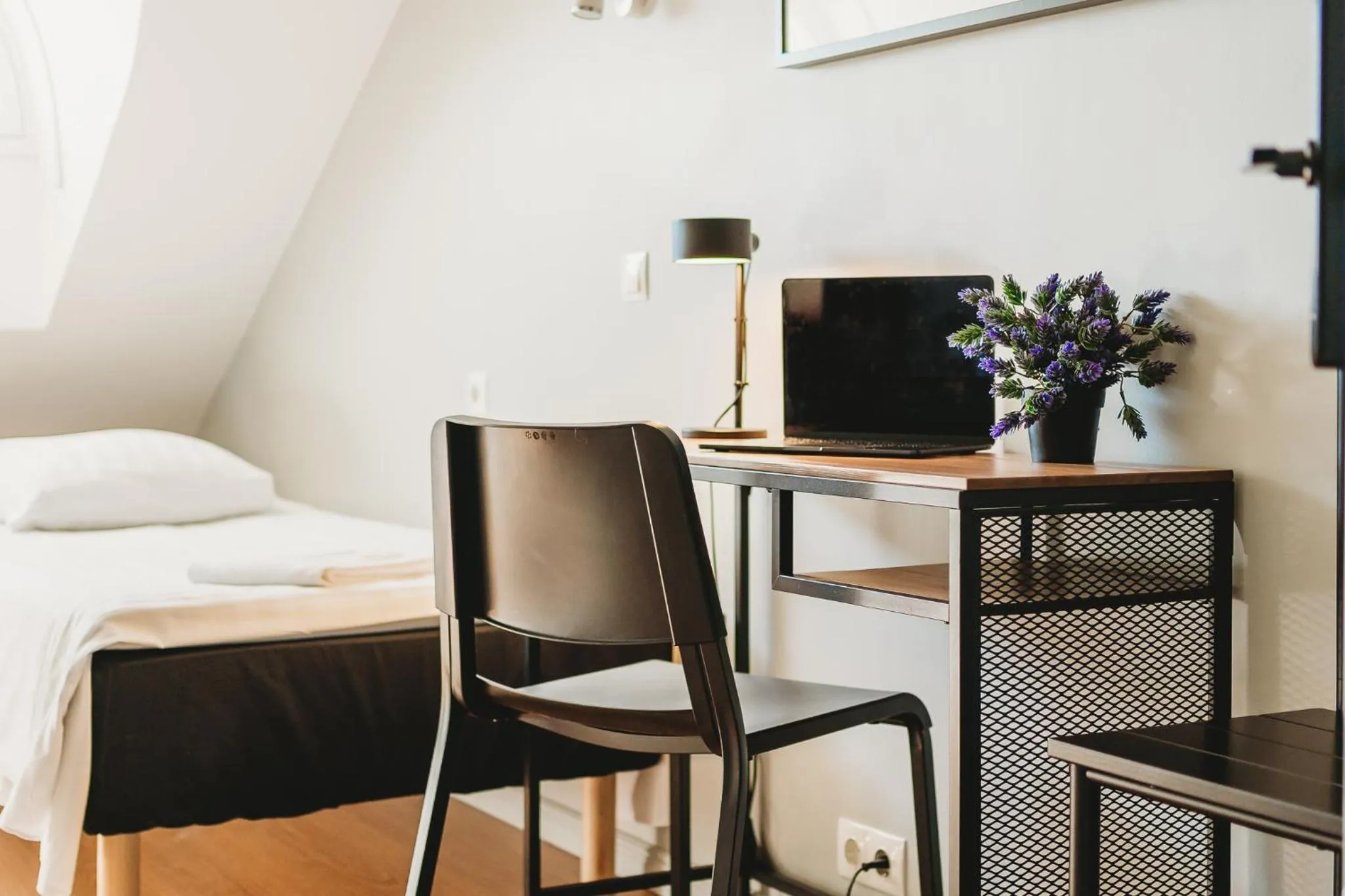 Bedroom, Bed in 16eur - Fat Margaret's