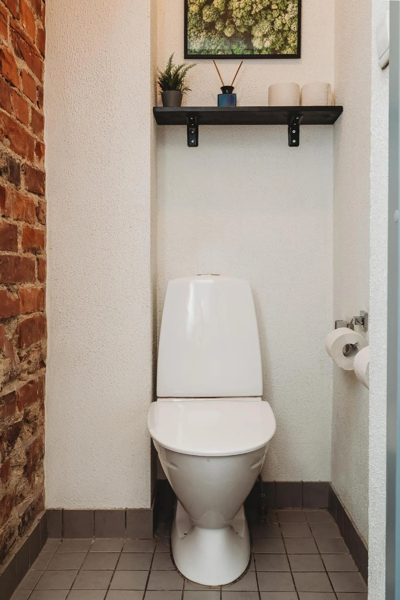 Toilet in 16eur - Fat Margaret's