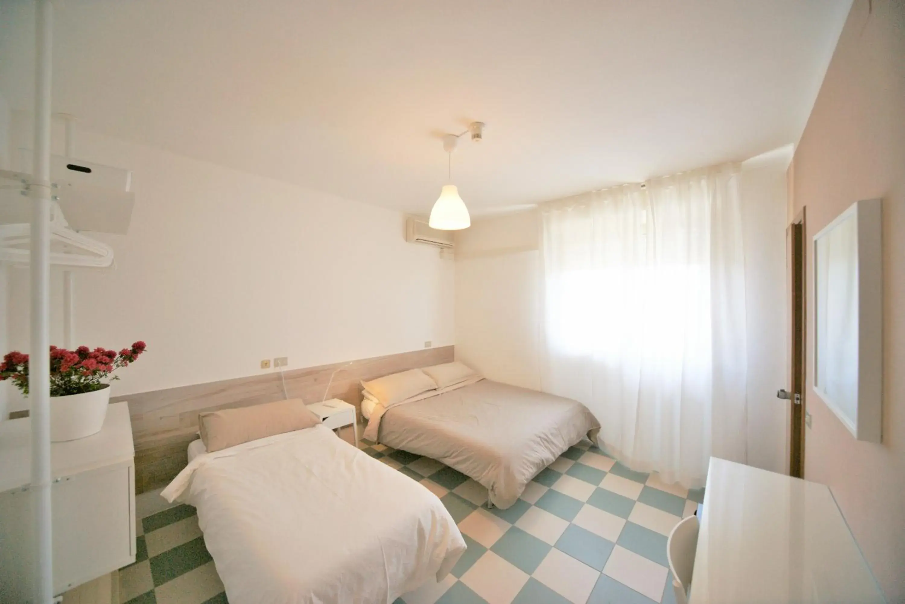 Triple Room in Hotel Happy Triple Room in Hotel Happy