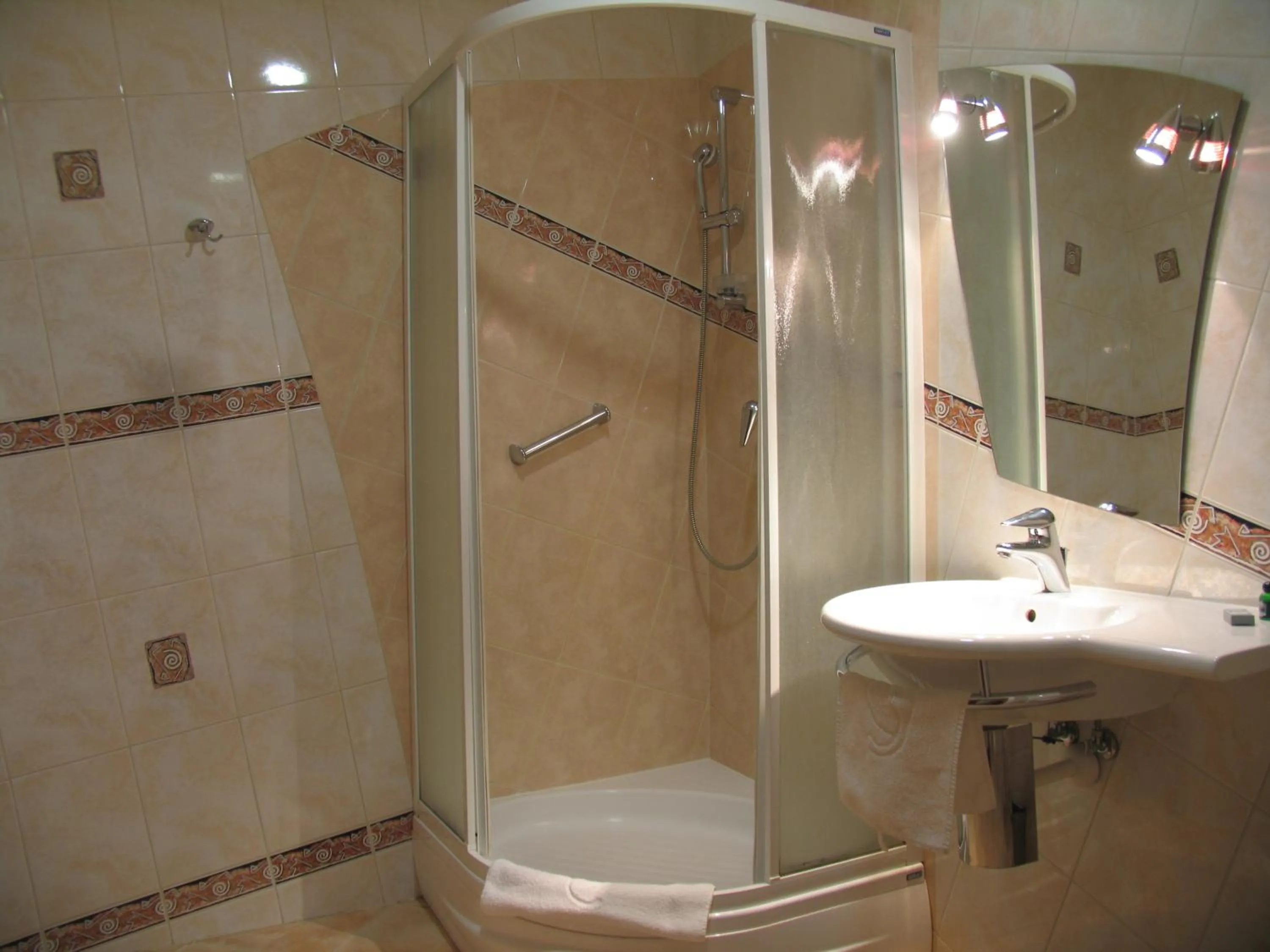 Bathroom in Hotel Saol