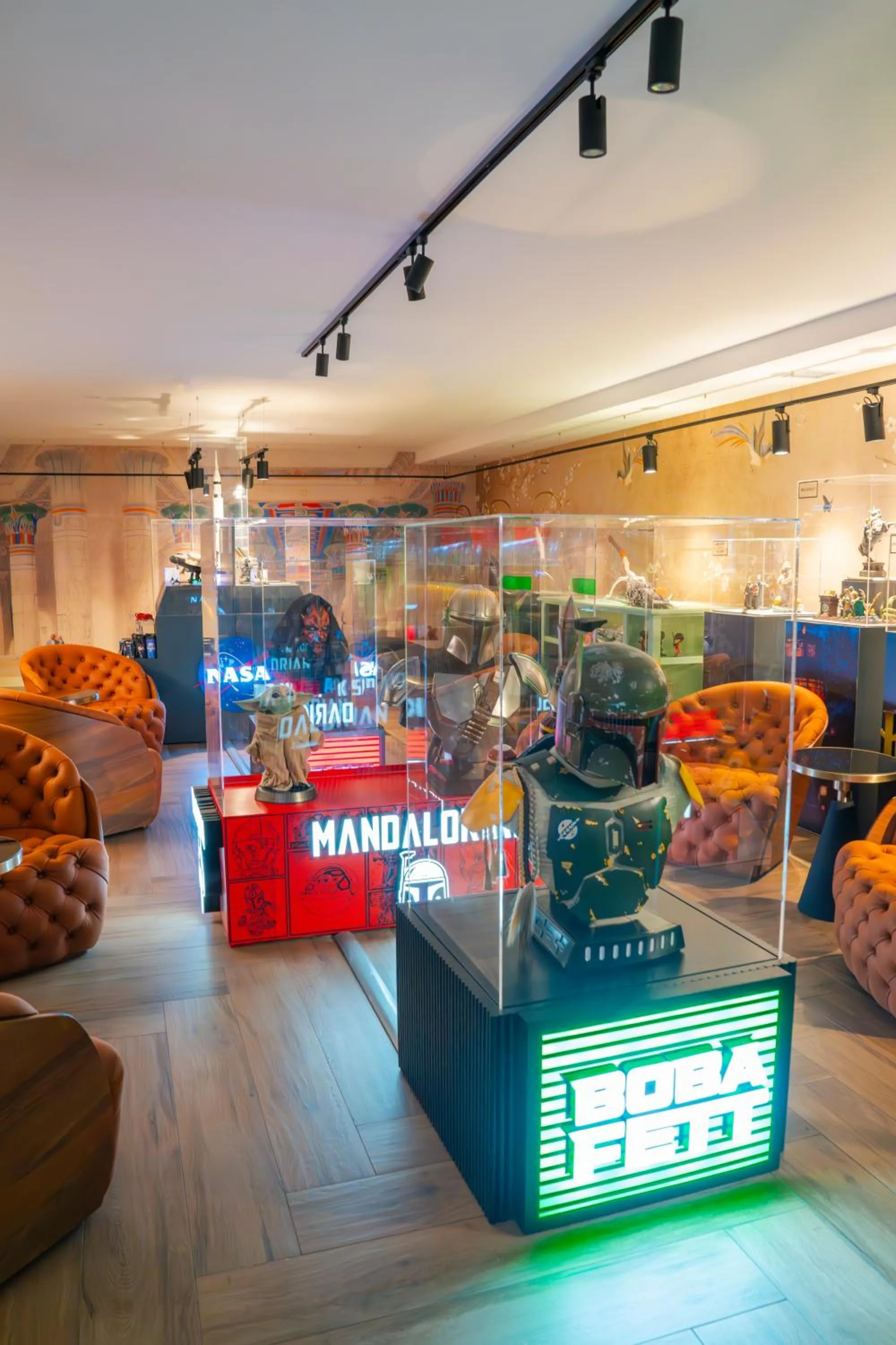 Seating area in Vespia Hotel