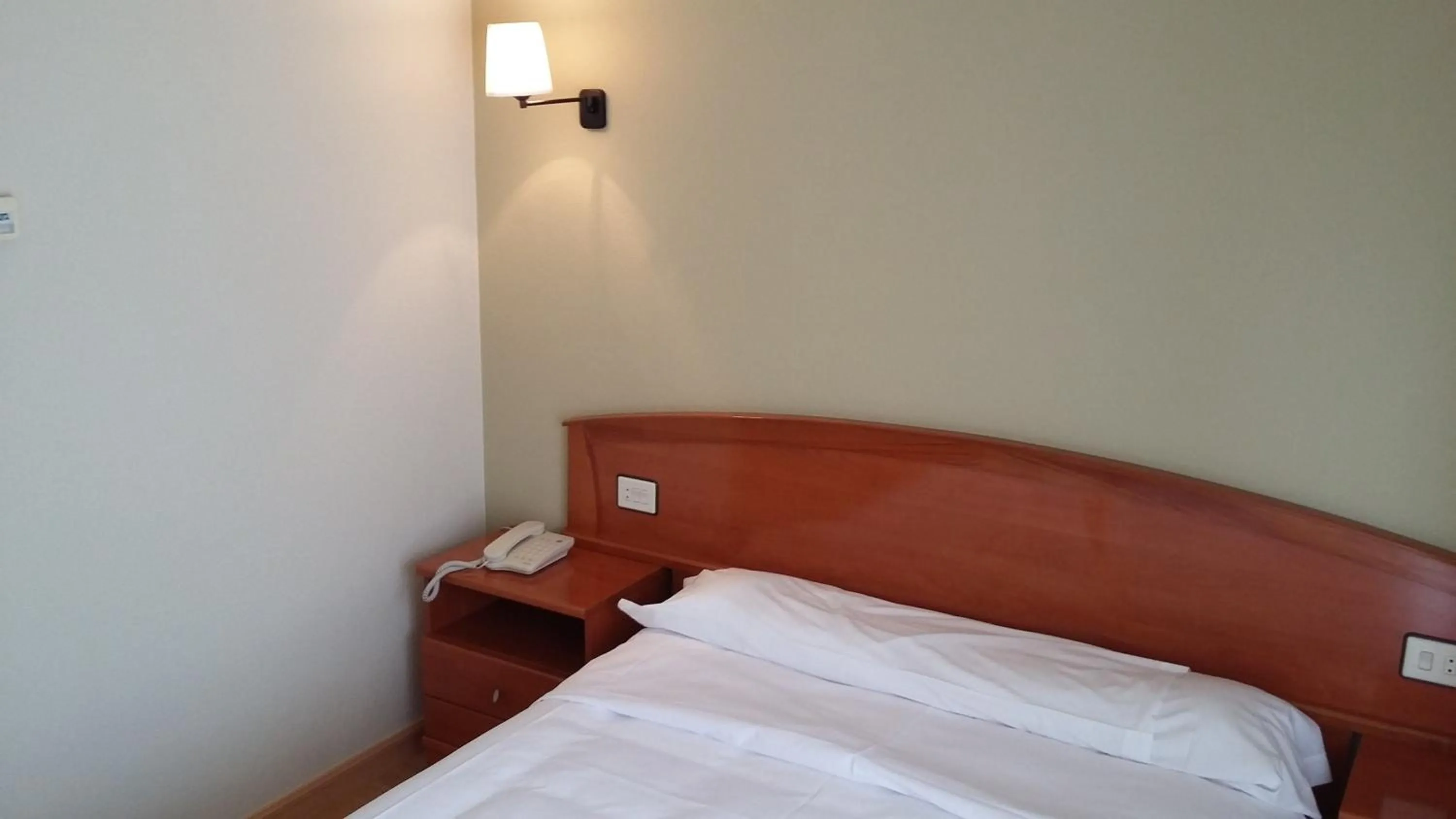 Bed in Hotel Arcea Villaviciosa