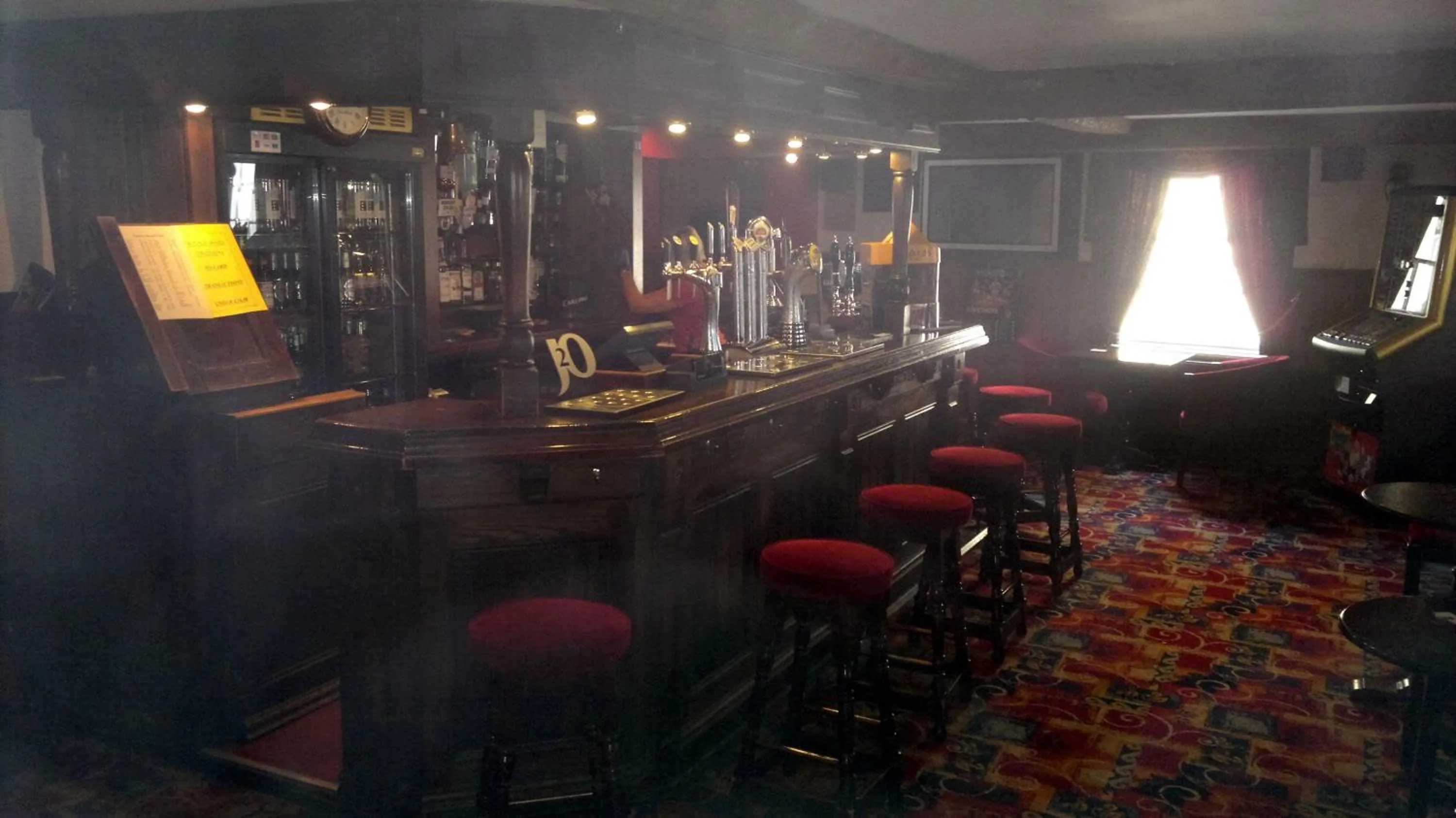 Lounge or bar in Rose and Crown Hotel