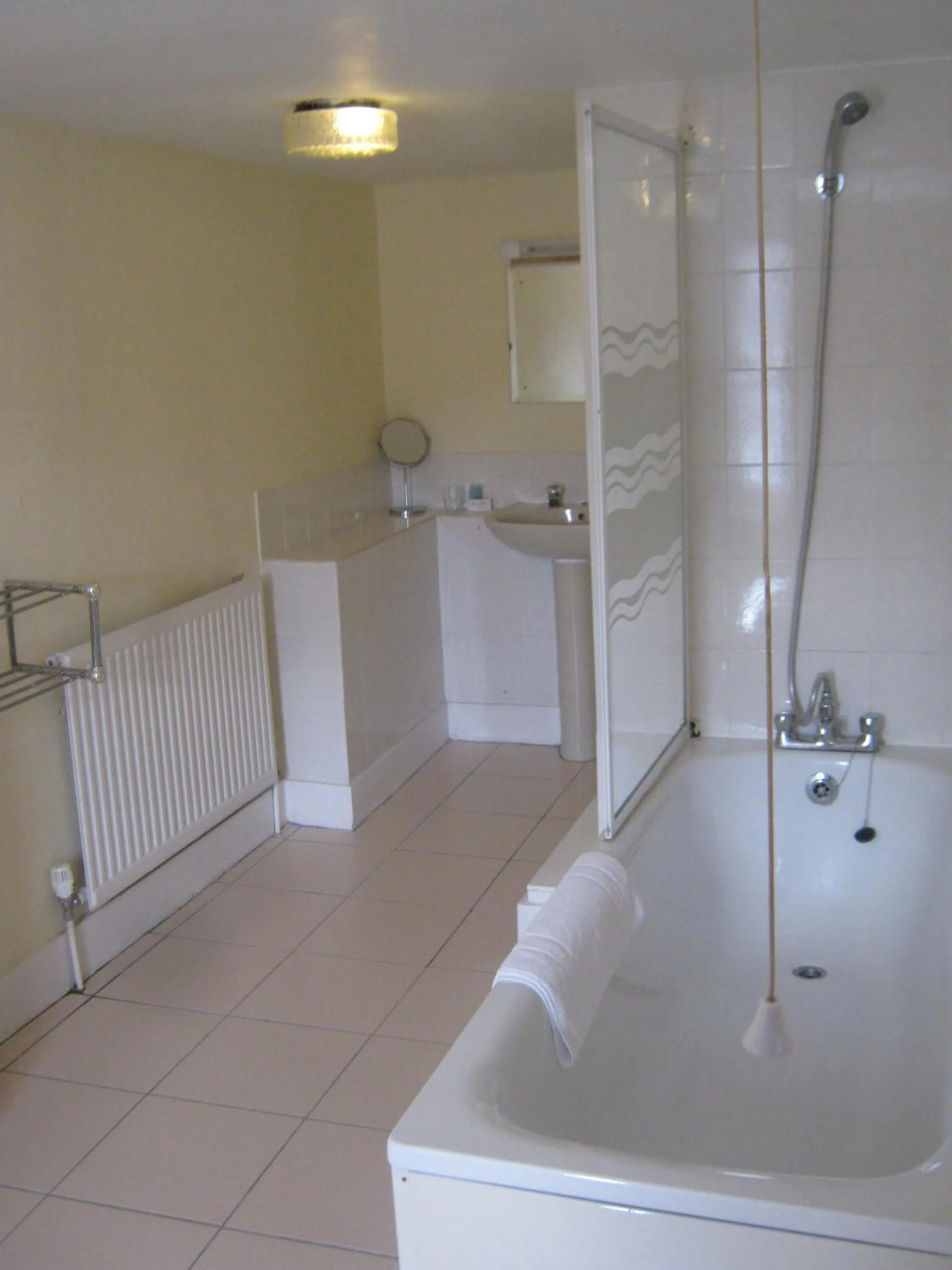 Rose and Crown Hotel