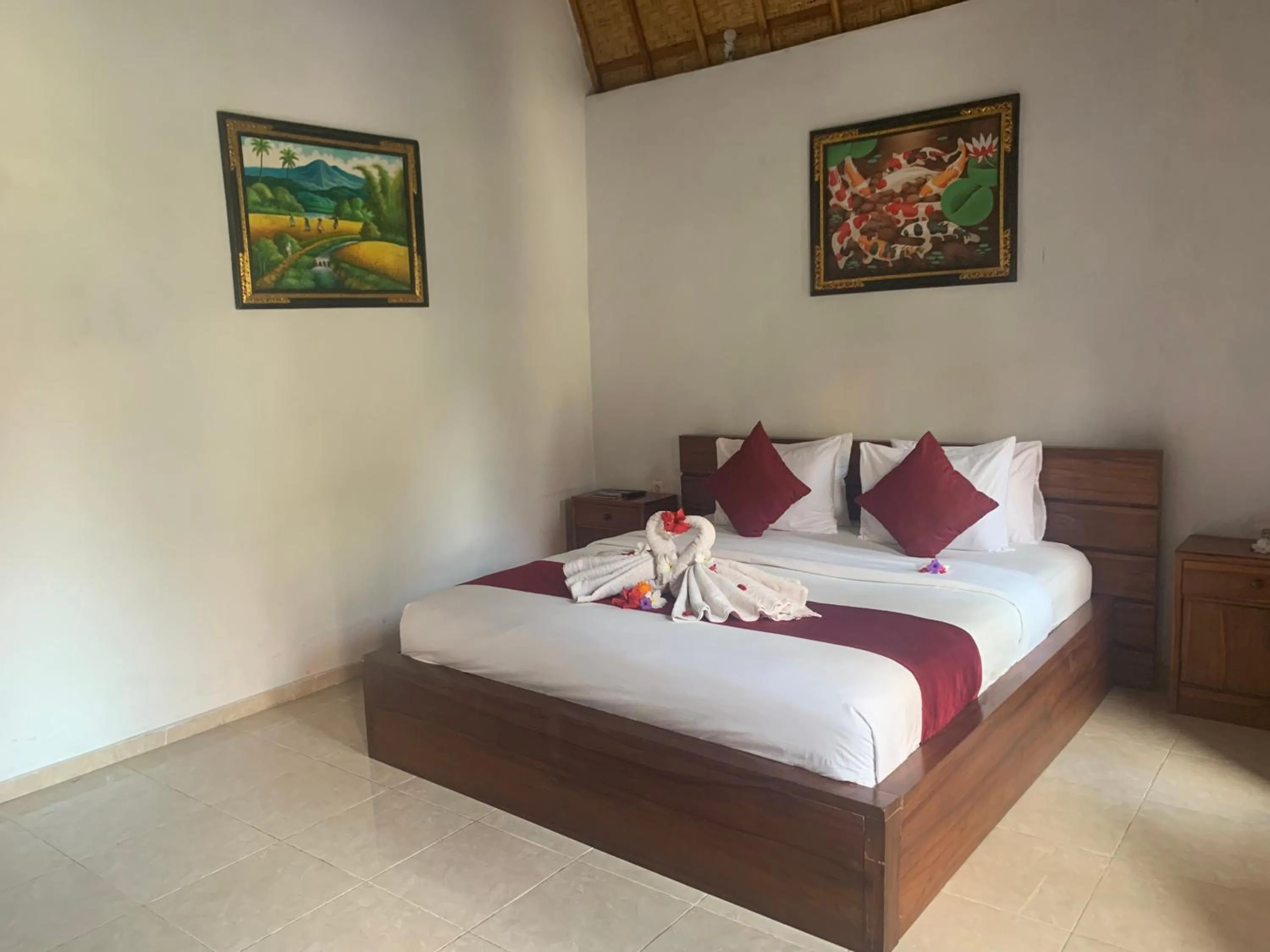 Bed in Jona Bungalow