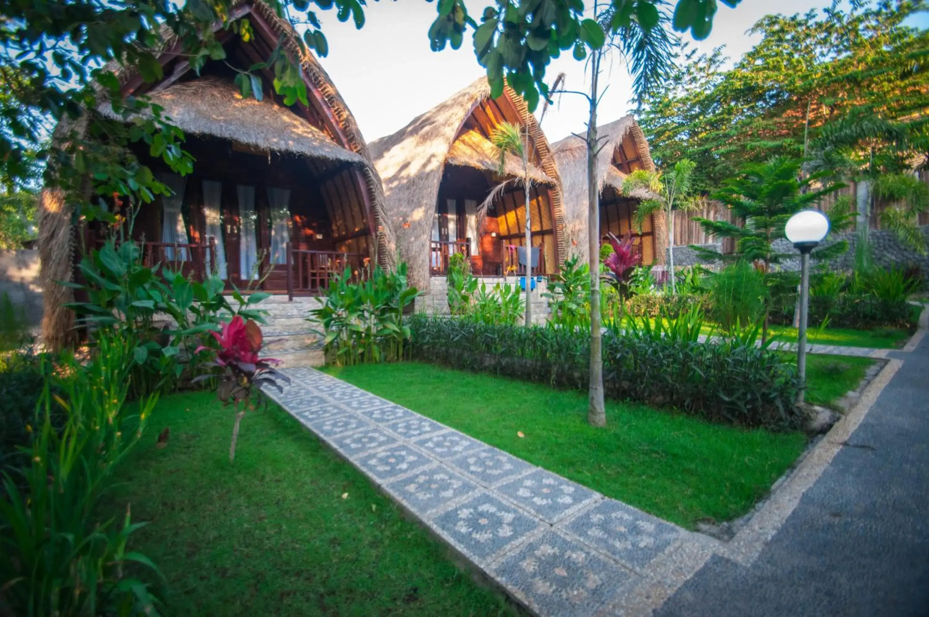 Property building in Jona Bungalow Property building in Jona Bungalow