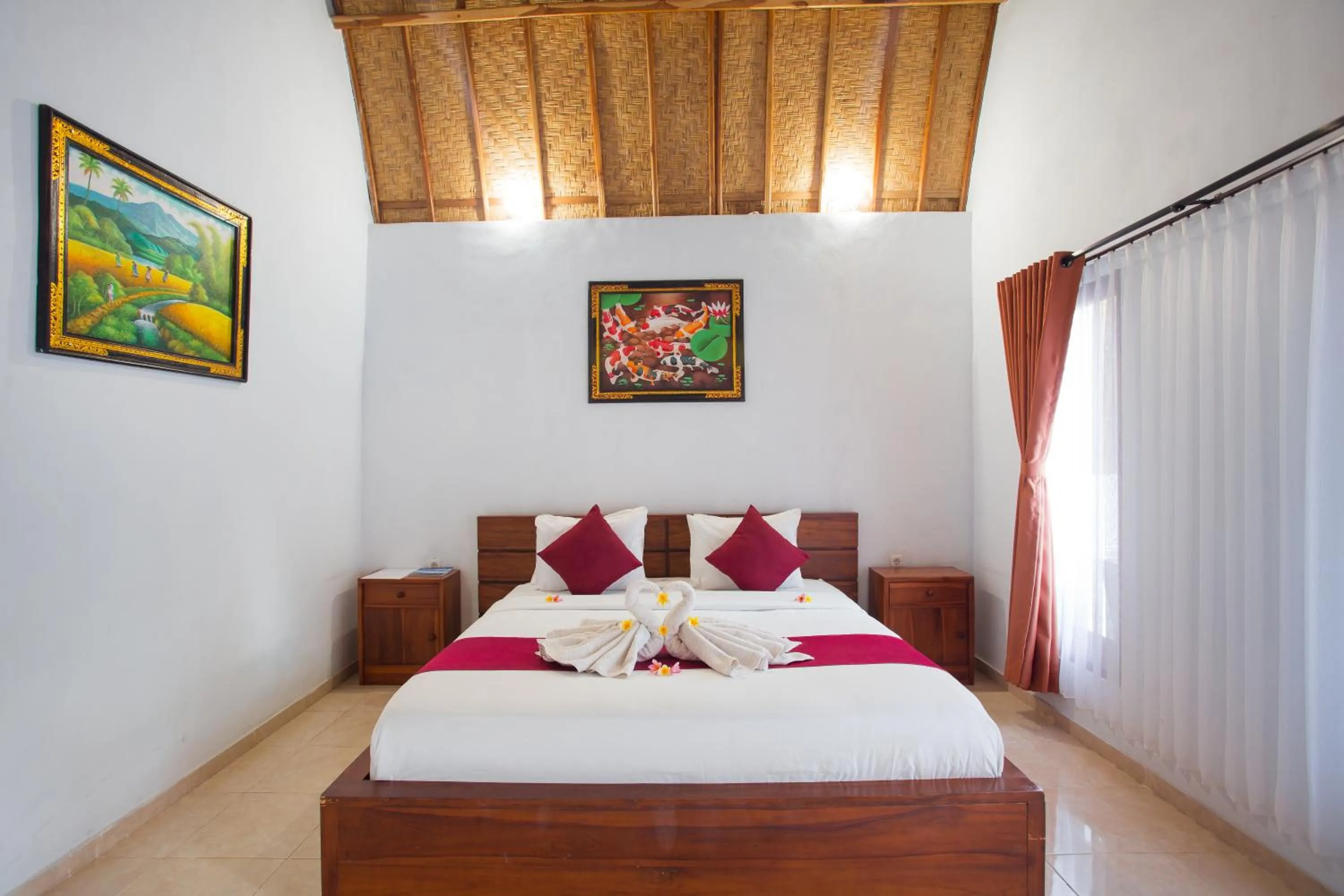 Bed in Jona Bungalow