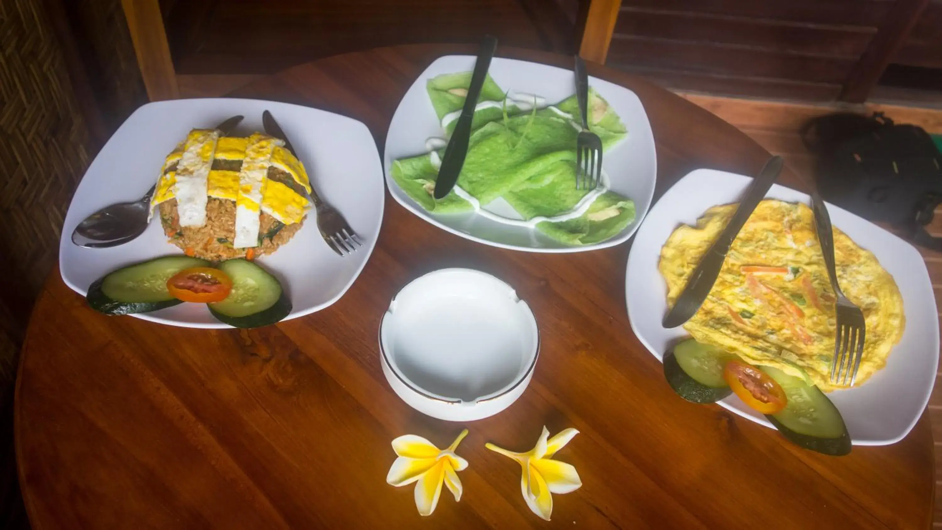 Continental breakfast in Jona Bungalow Continental breakfast in Jona Bungalow