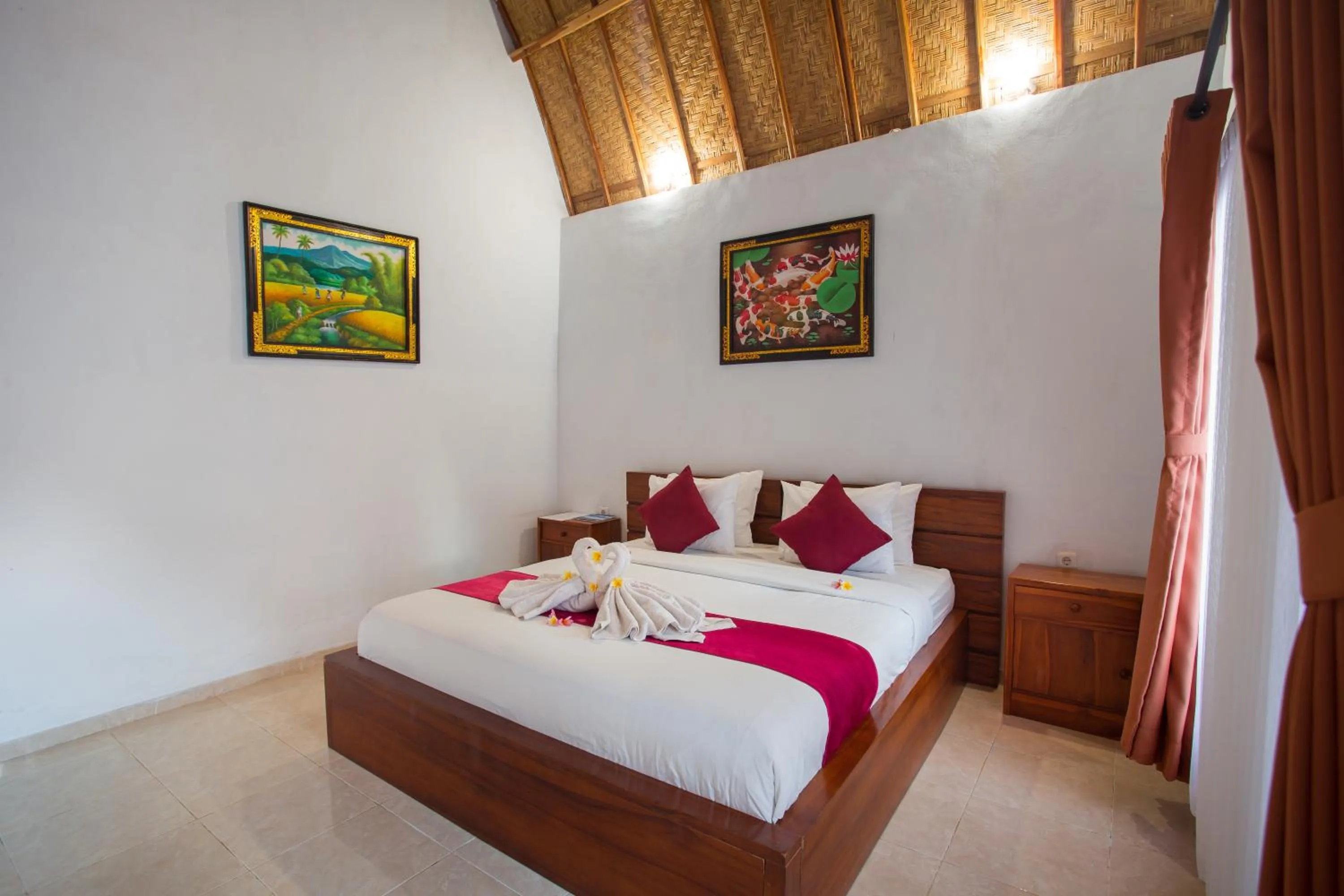 Bed in Jona Bungalow