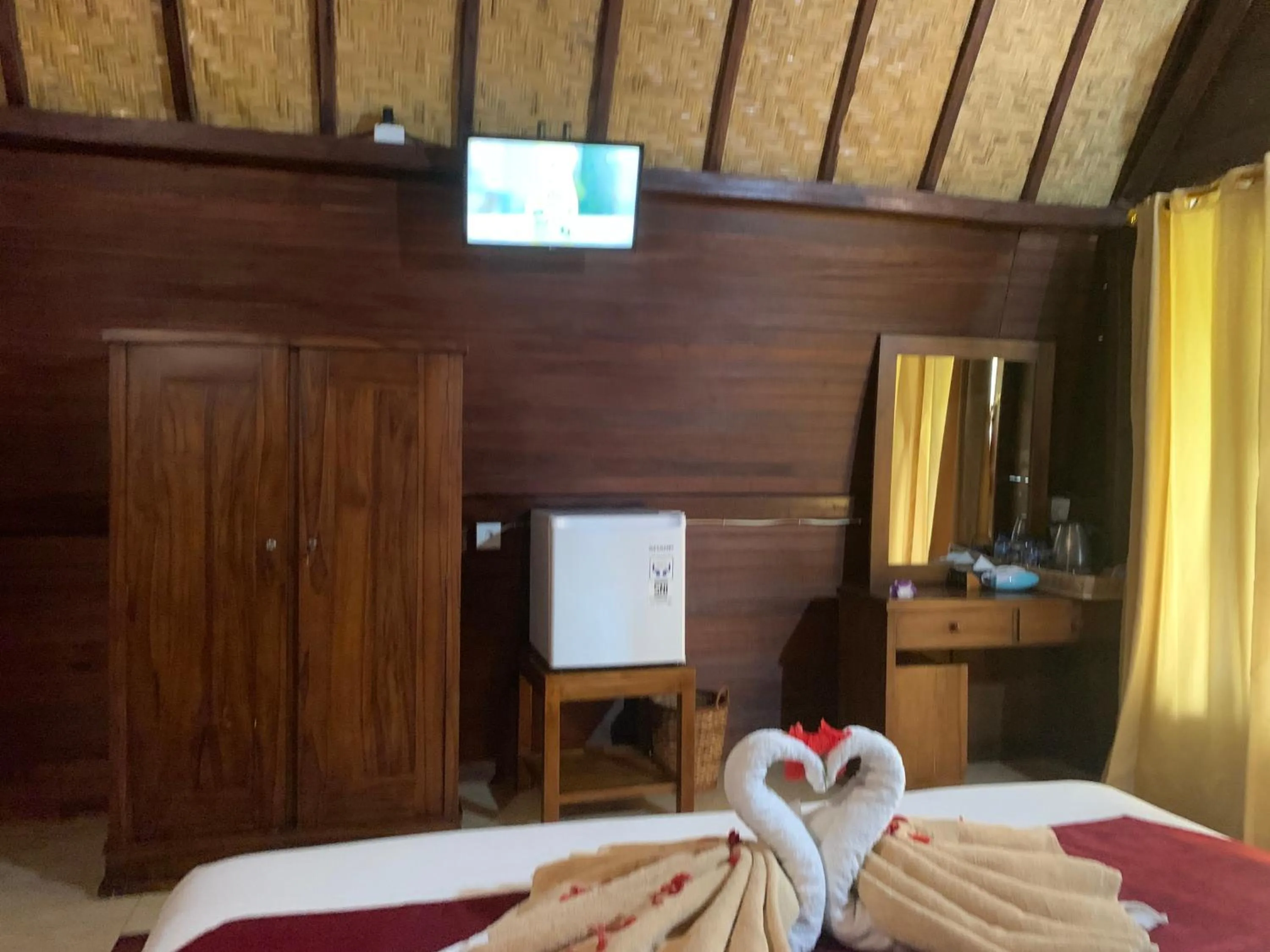 Bed in Jona Bungalow