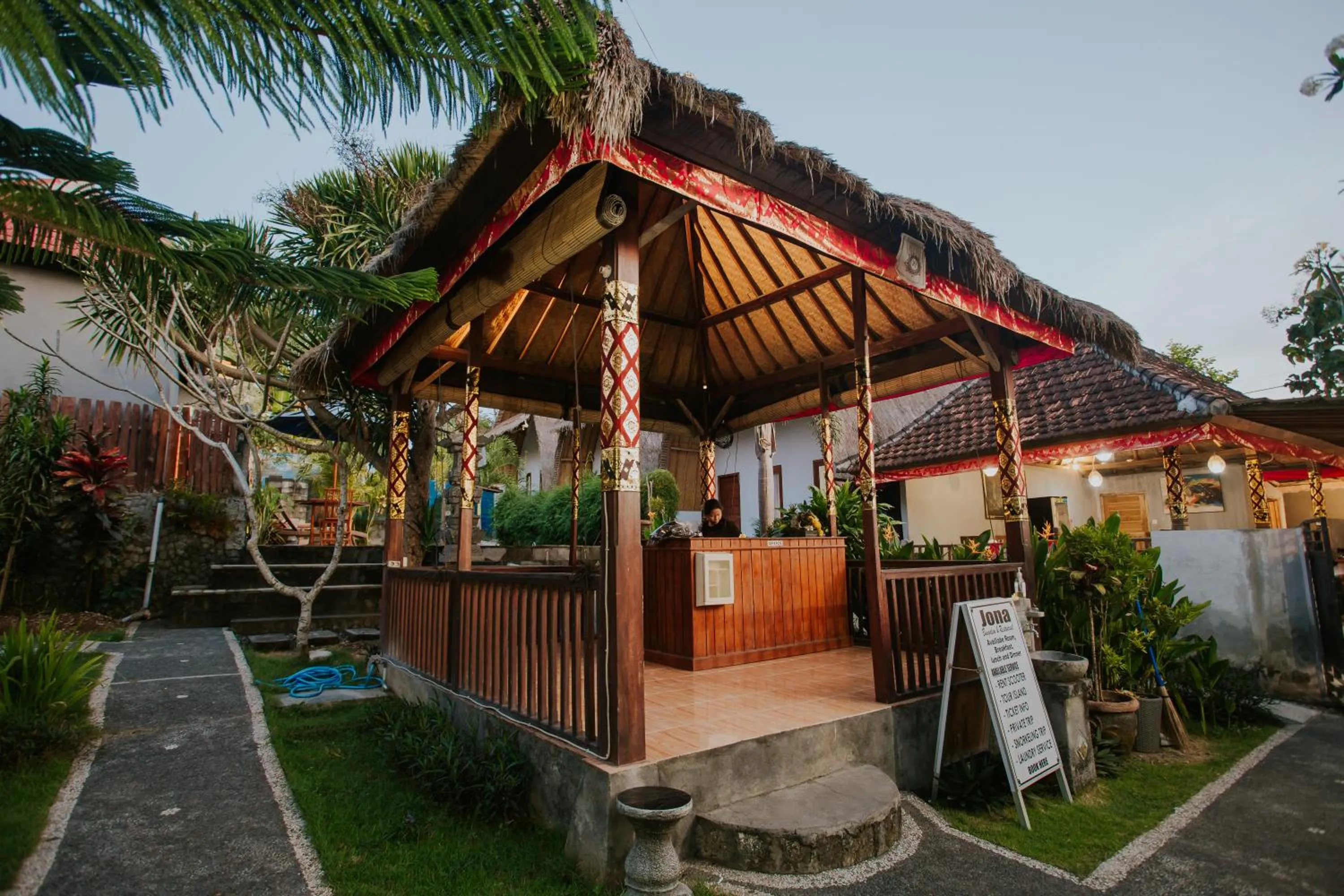 Lobby or reception in Jona Bungalow