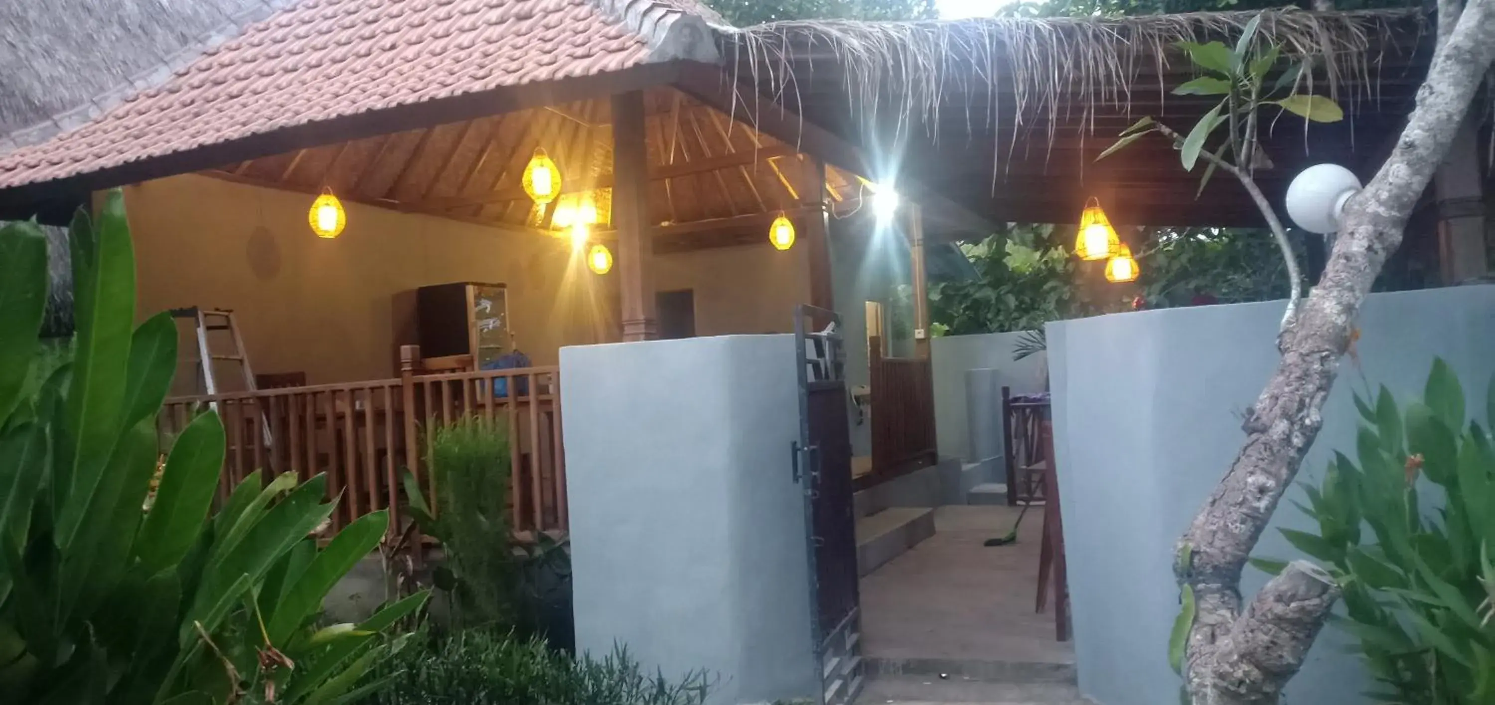 Restaurant/places to eat in Jona Bungalow Restaurant/places to eat in Jona Bungalow