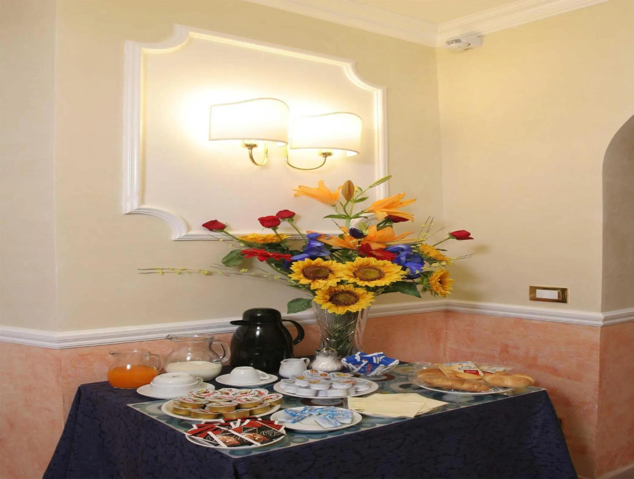 Food in Adorasuite B&B