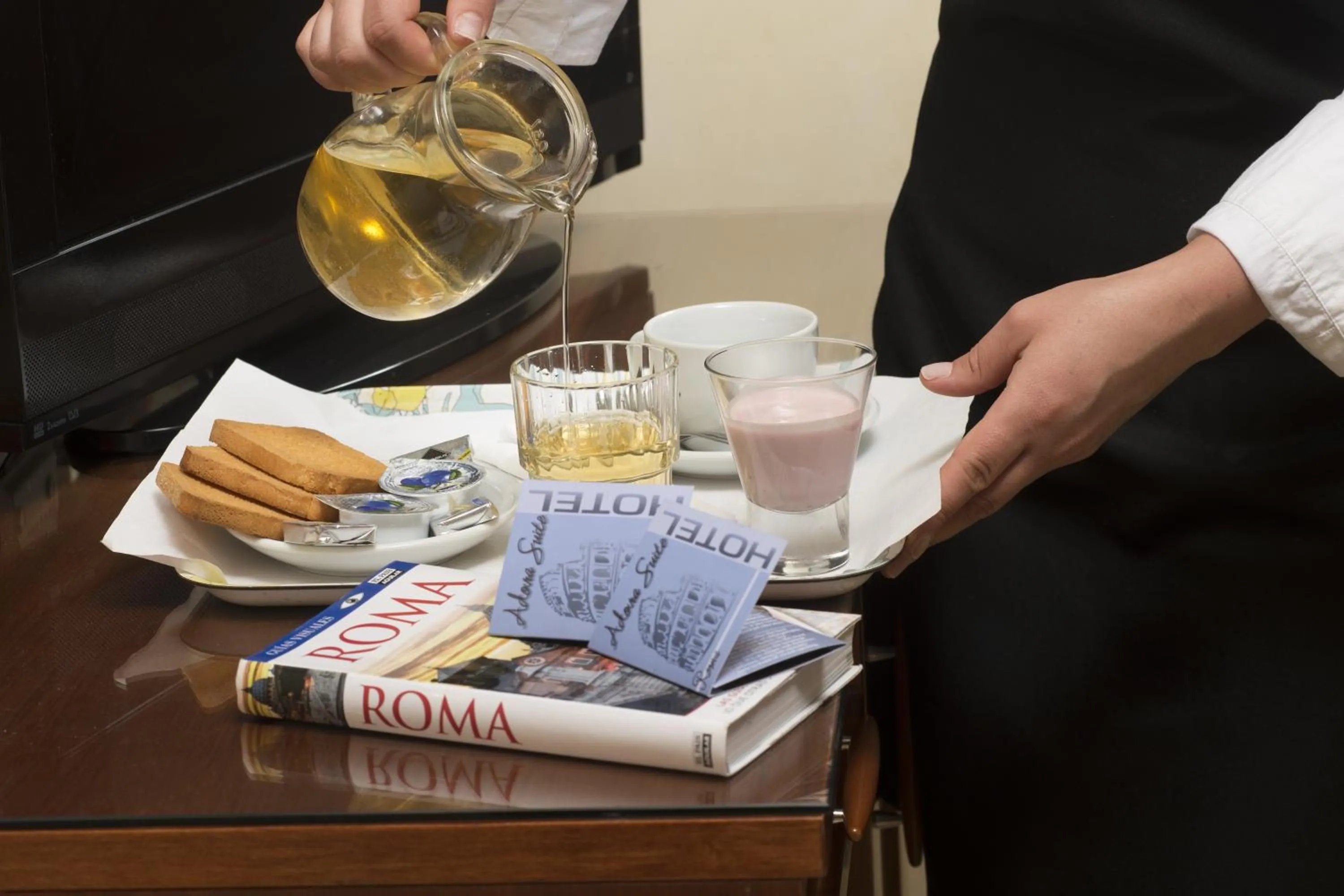 Food in Adorasuite B&B