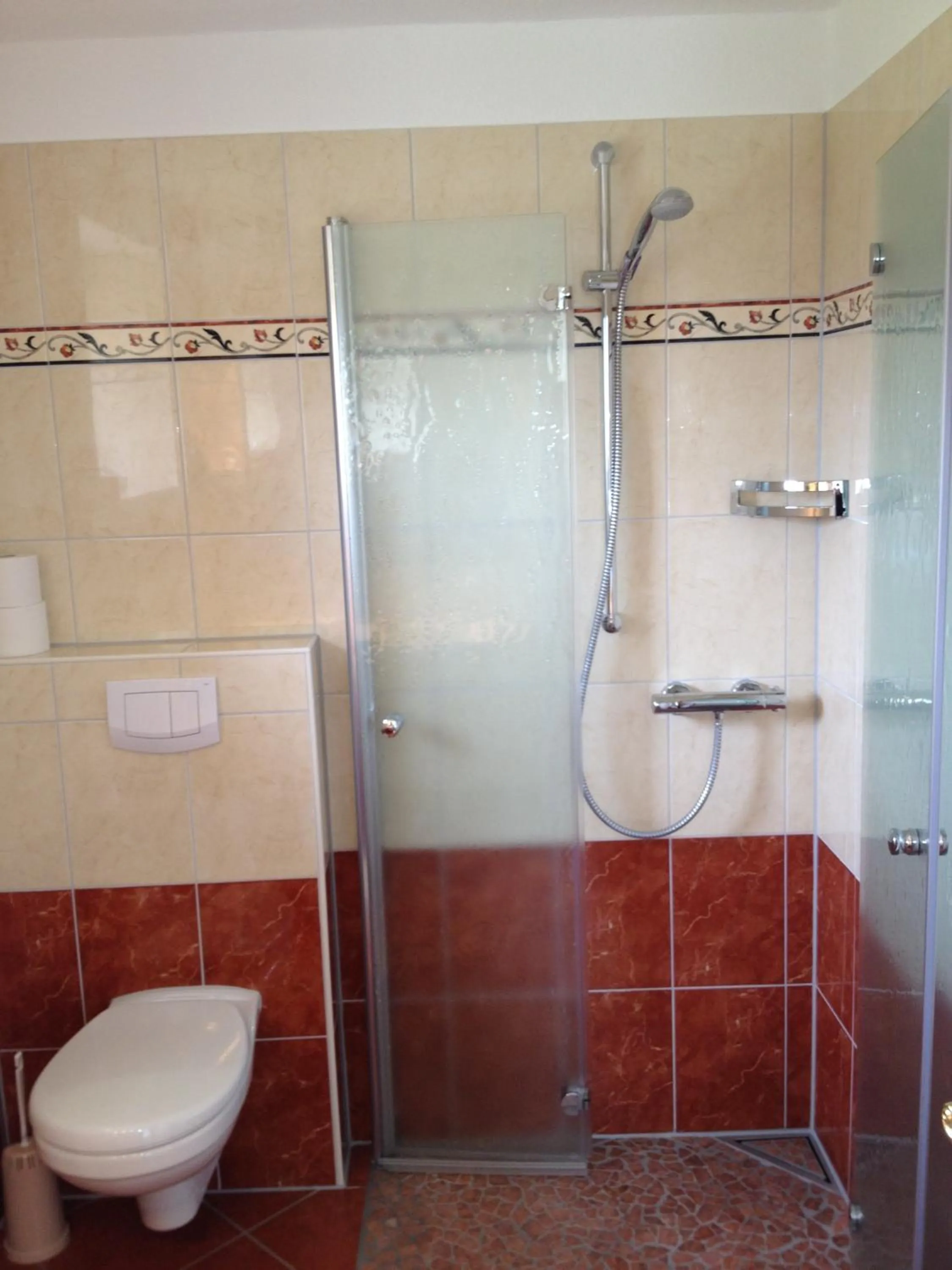 Bathroom in Inselhotel Arfsten