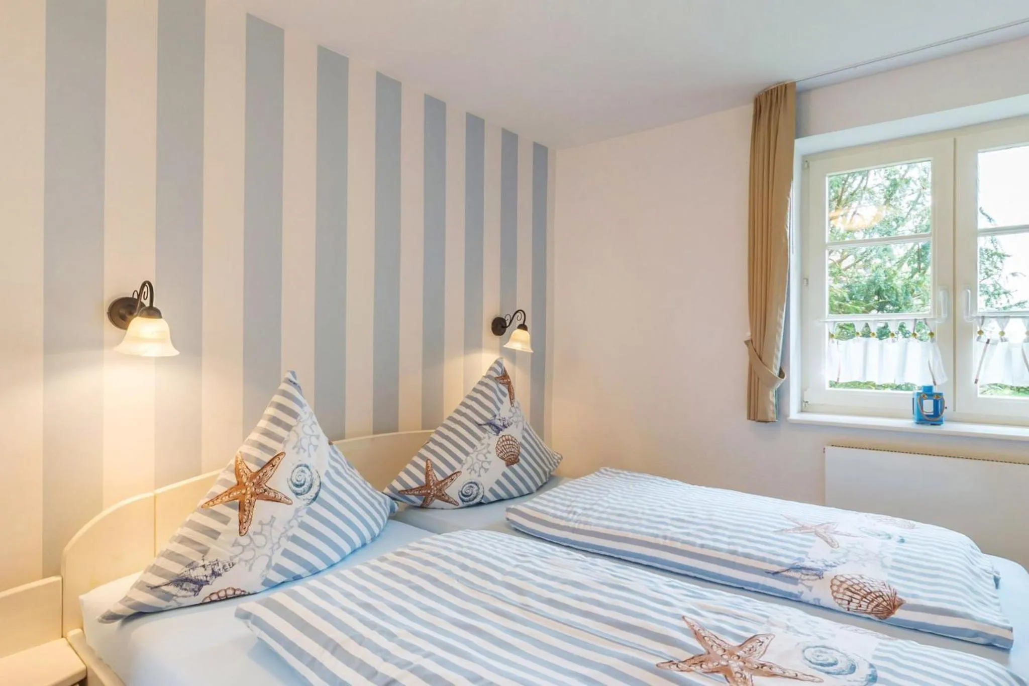 Bed in Inselhotel Arfsten