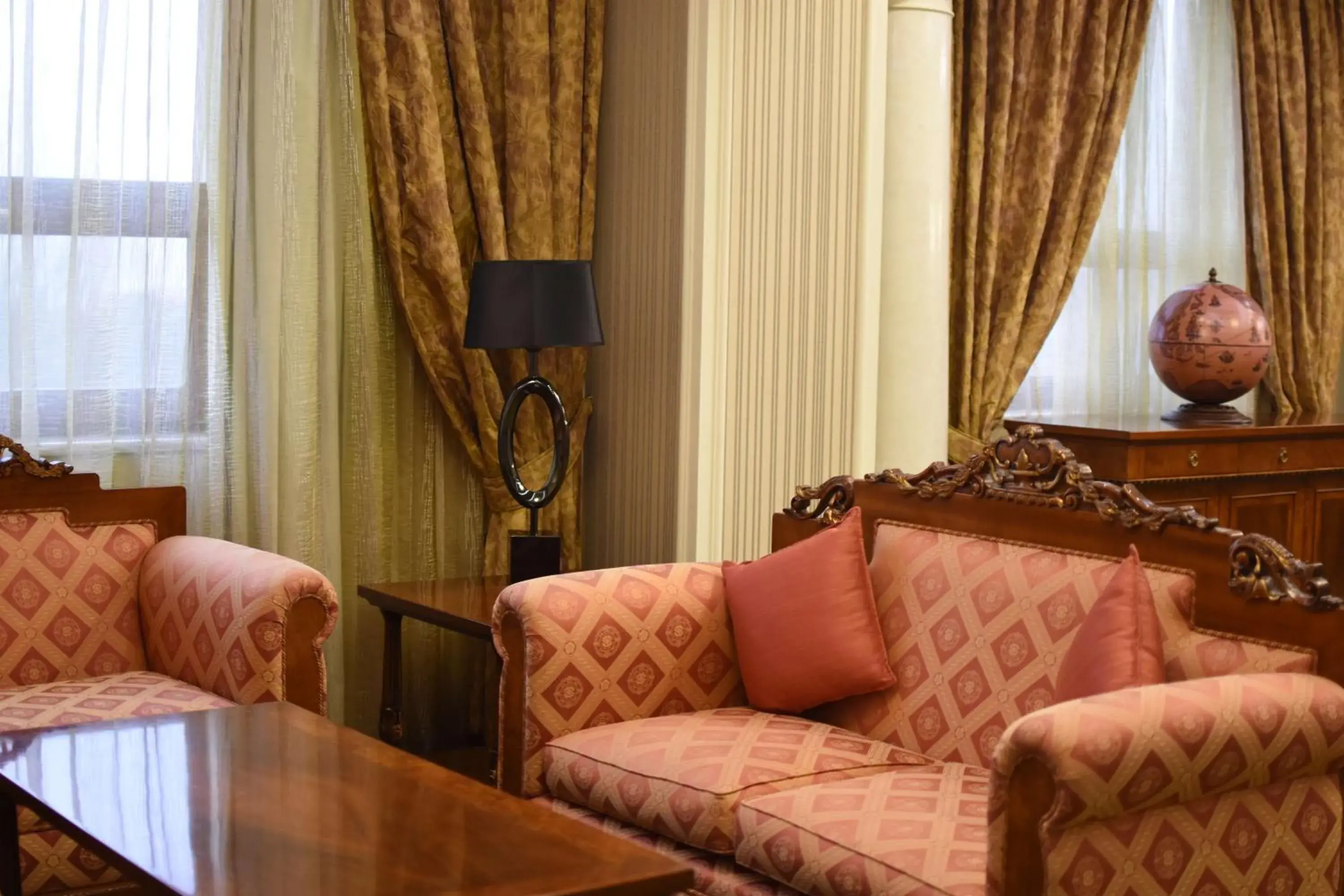 Photo of the whole room in Radisson BLU Hotel Yerevan Photo of the whole room in Radisson BLU Hotel Yerevan