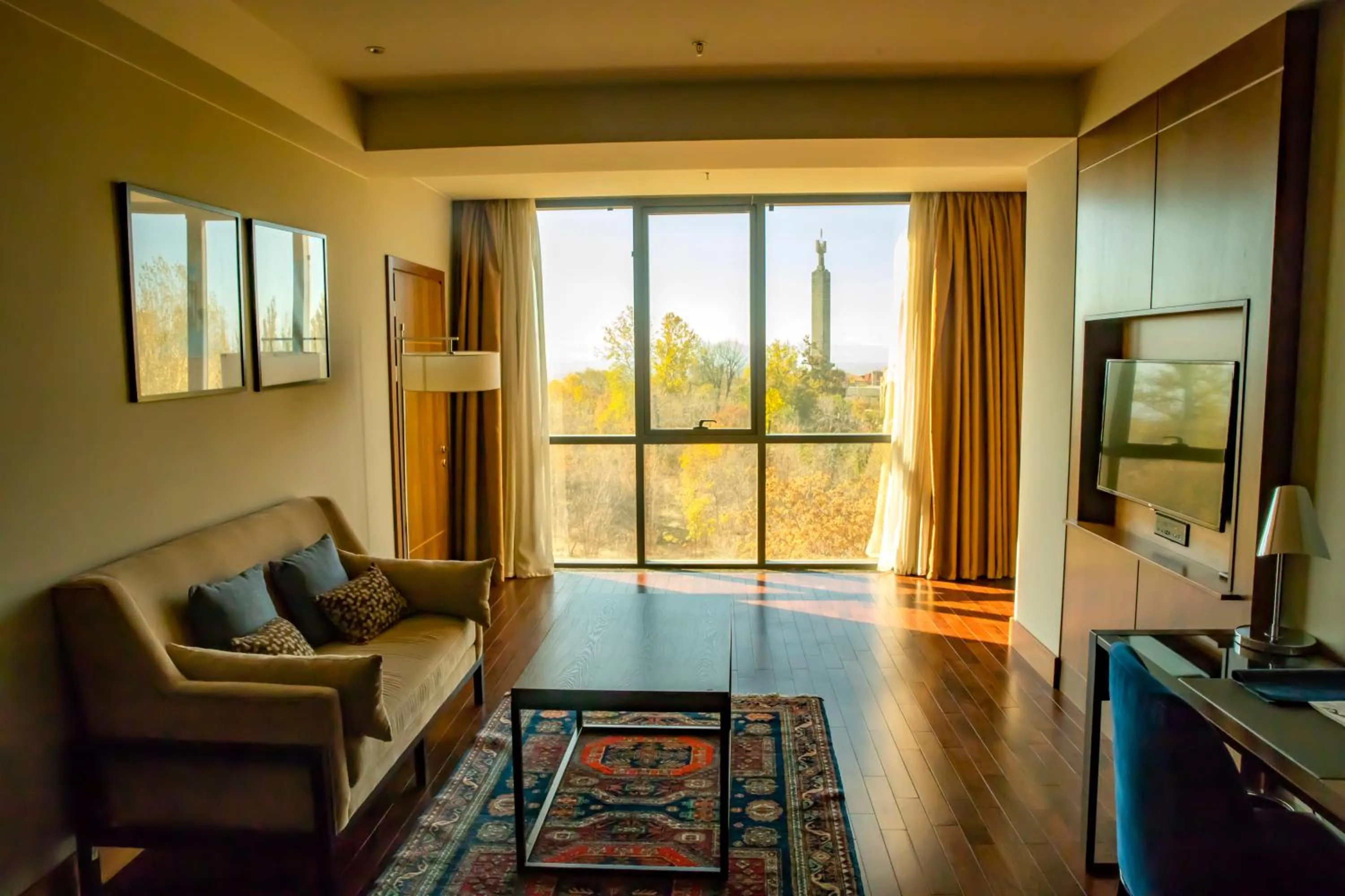 Living room in Radisson BLU Hotel Yerevan