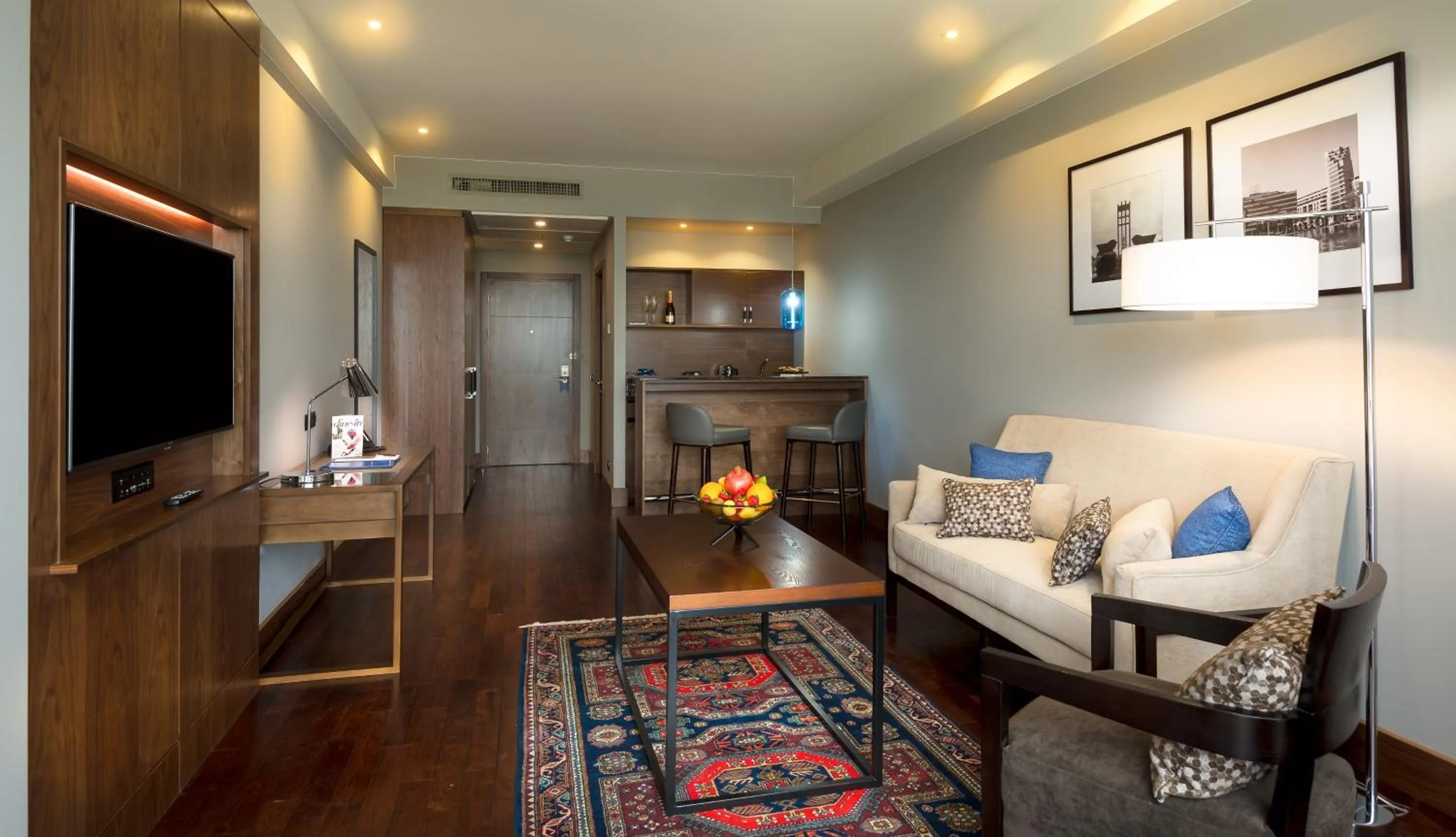 Living room in Radisson BLU Hotel Yerevan