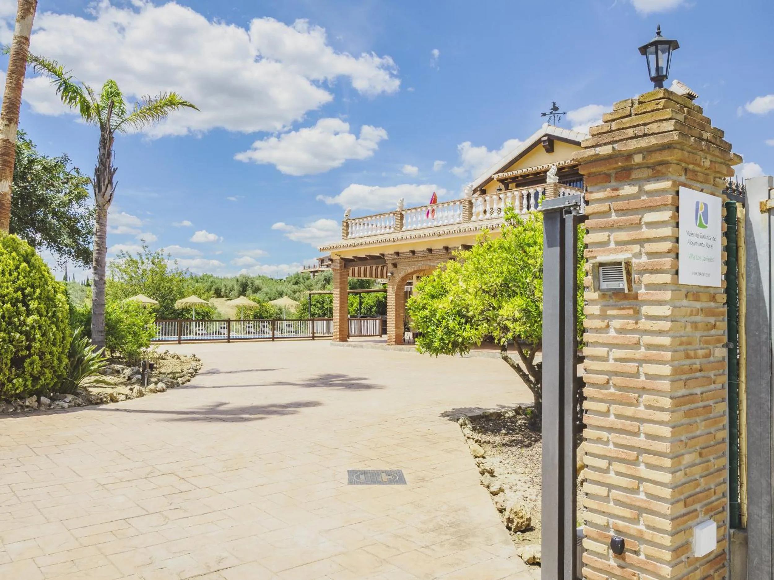 Cubo's Villa Los Javieles