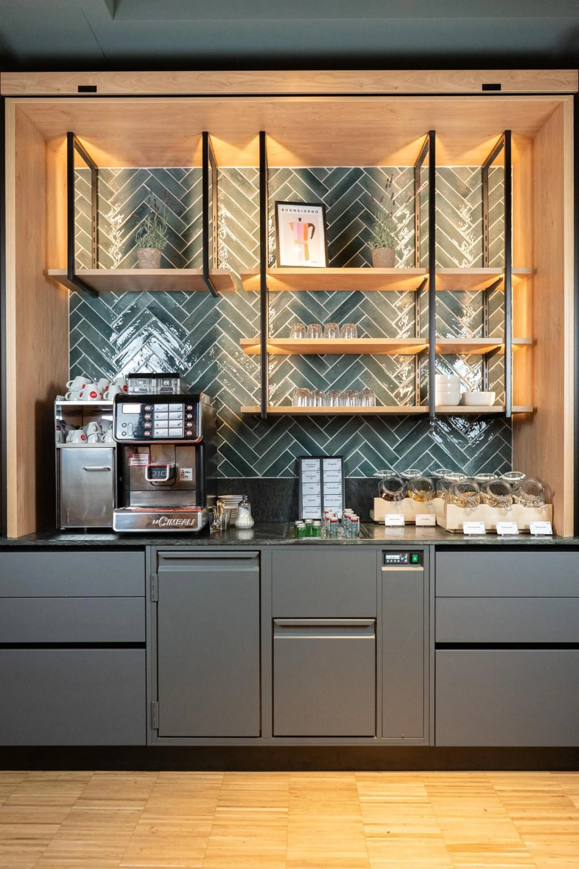 Breakfast in Hotel & Restaurant Graf