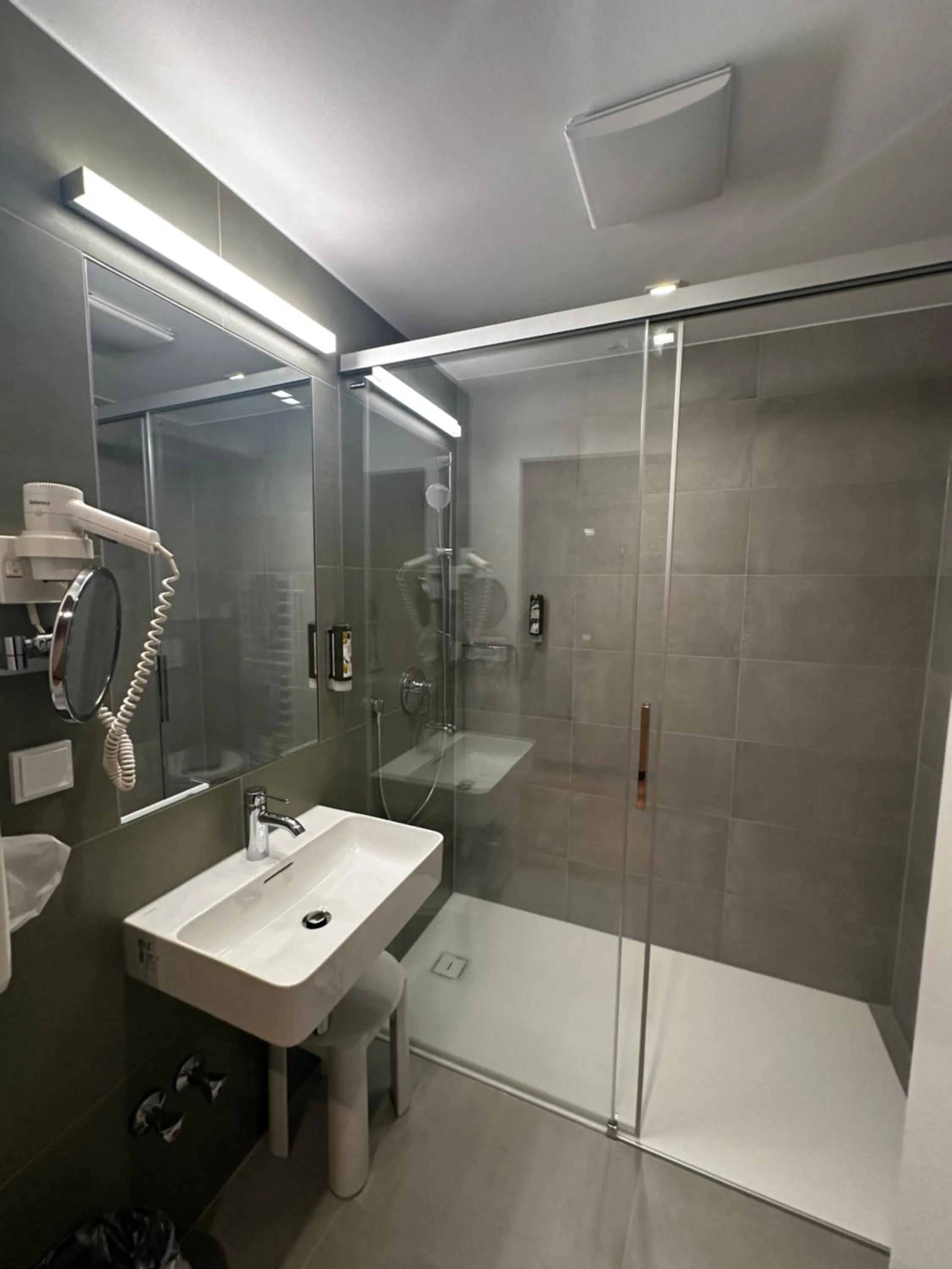 Bathroom in Hotel & Restaurant Graf