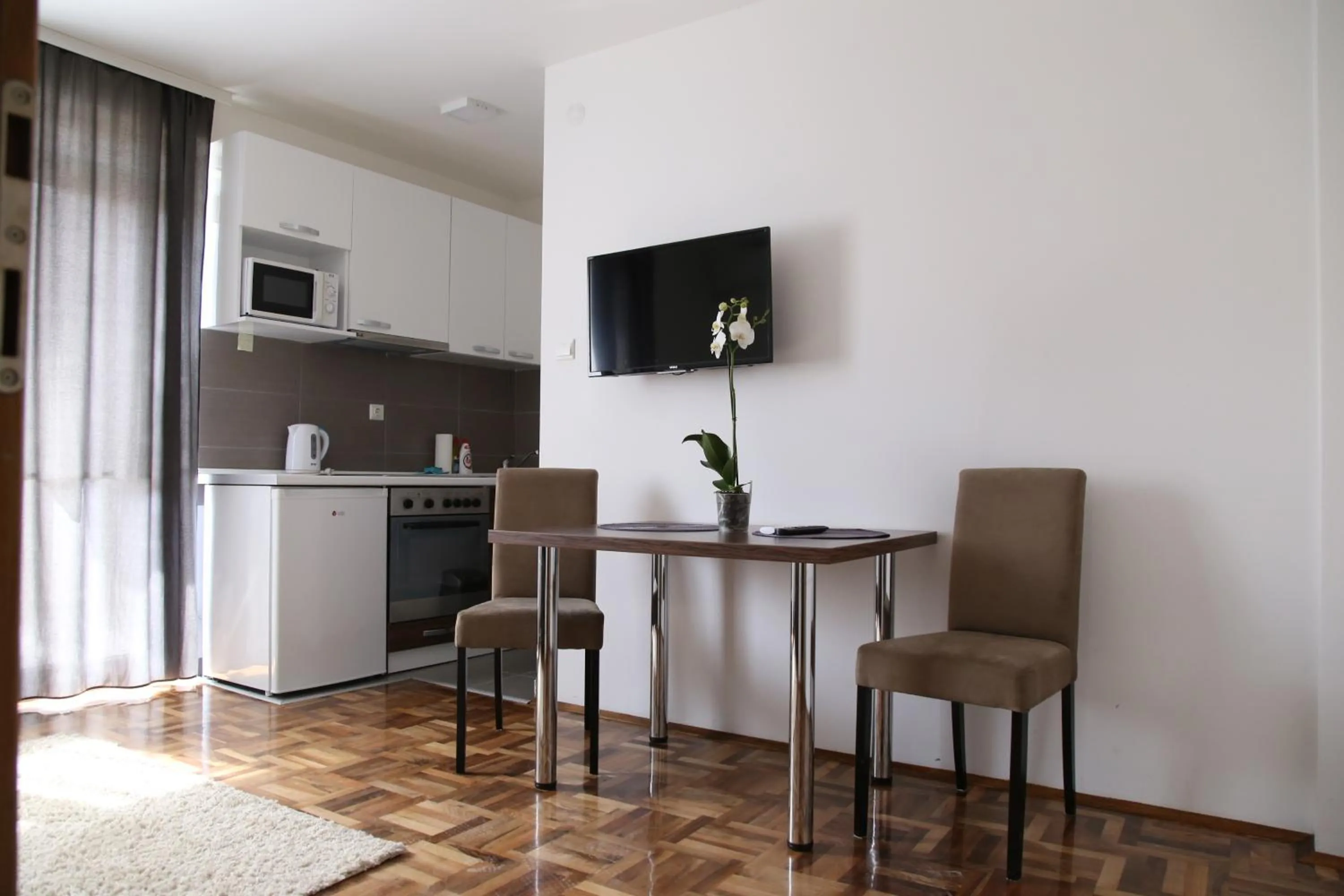 SAPA Studios & Apartments