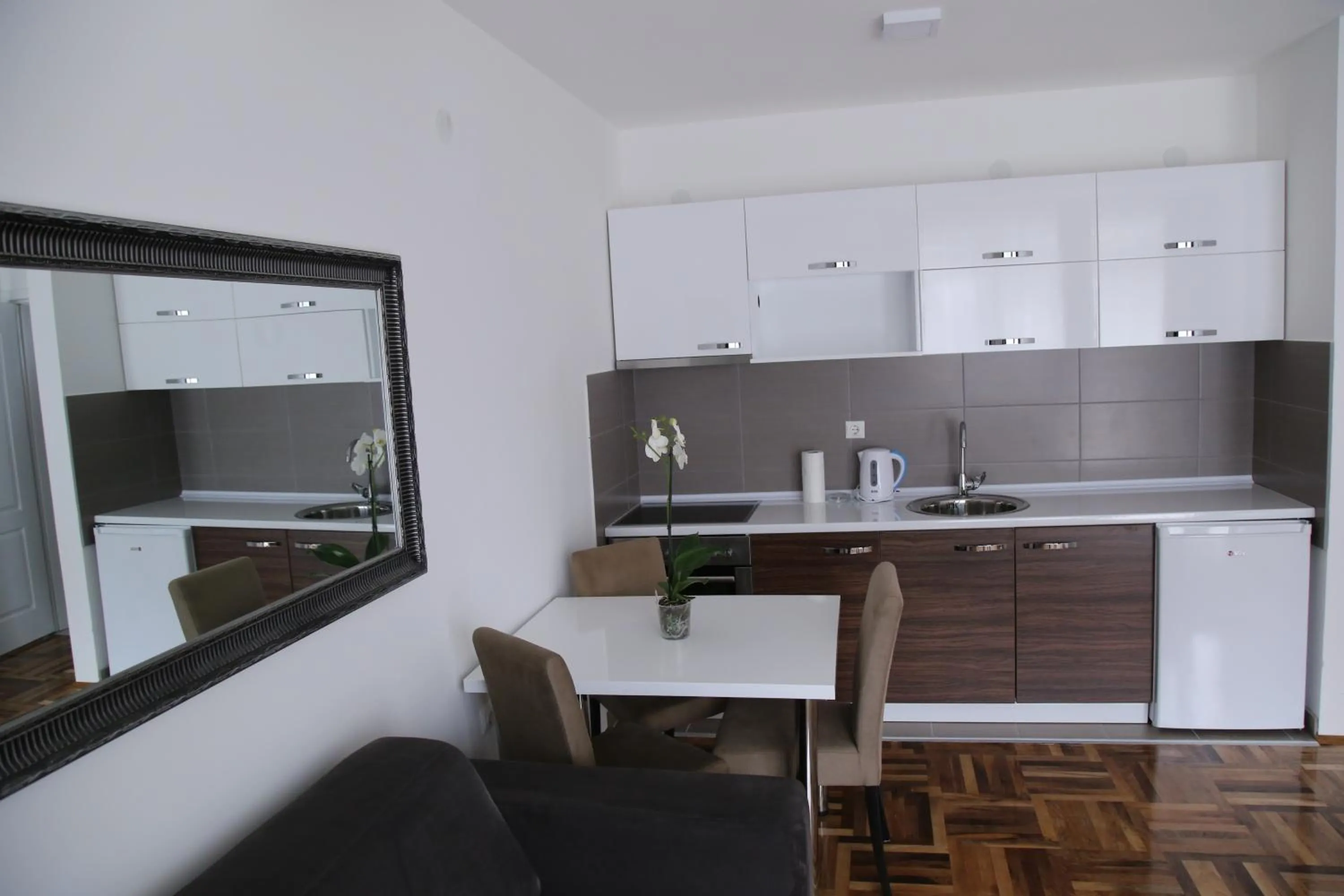 One-Bedroom Apartment - single occupancy in SAPA Studios & Apartments