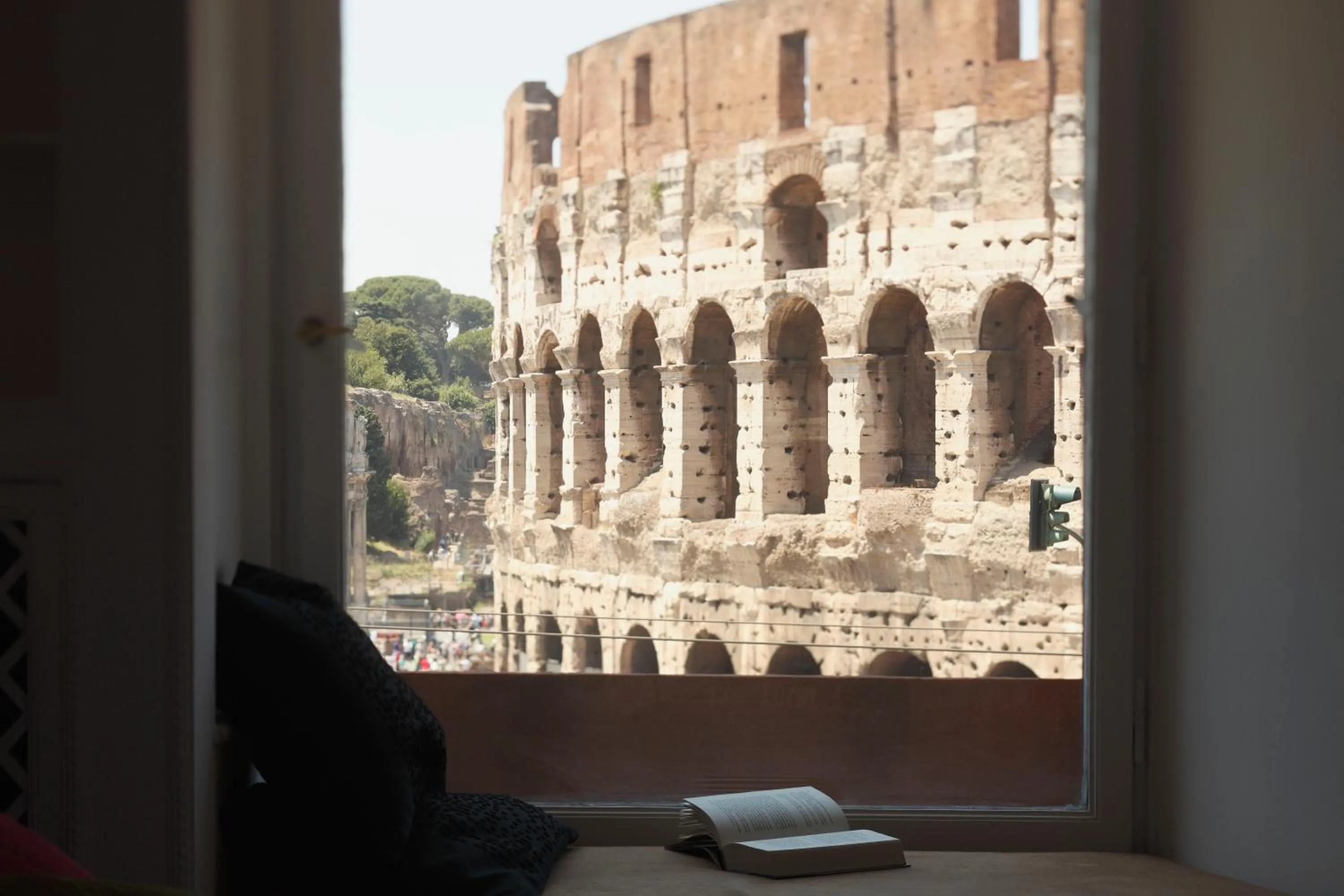 Landmark view in HT N°9 Colosseo