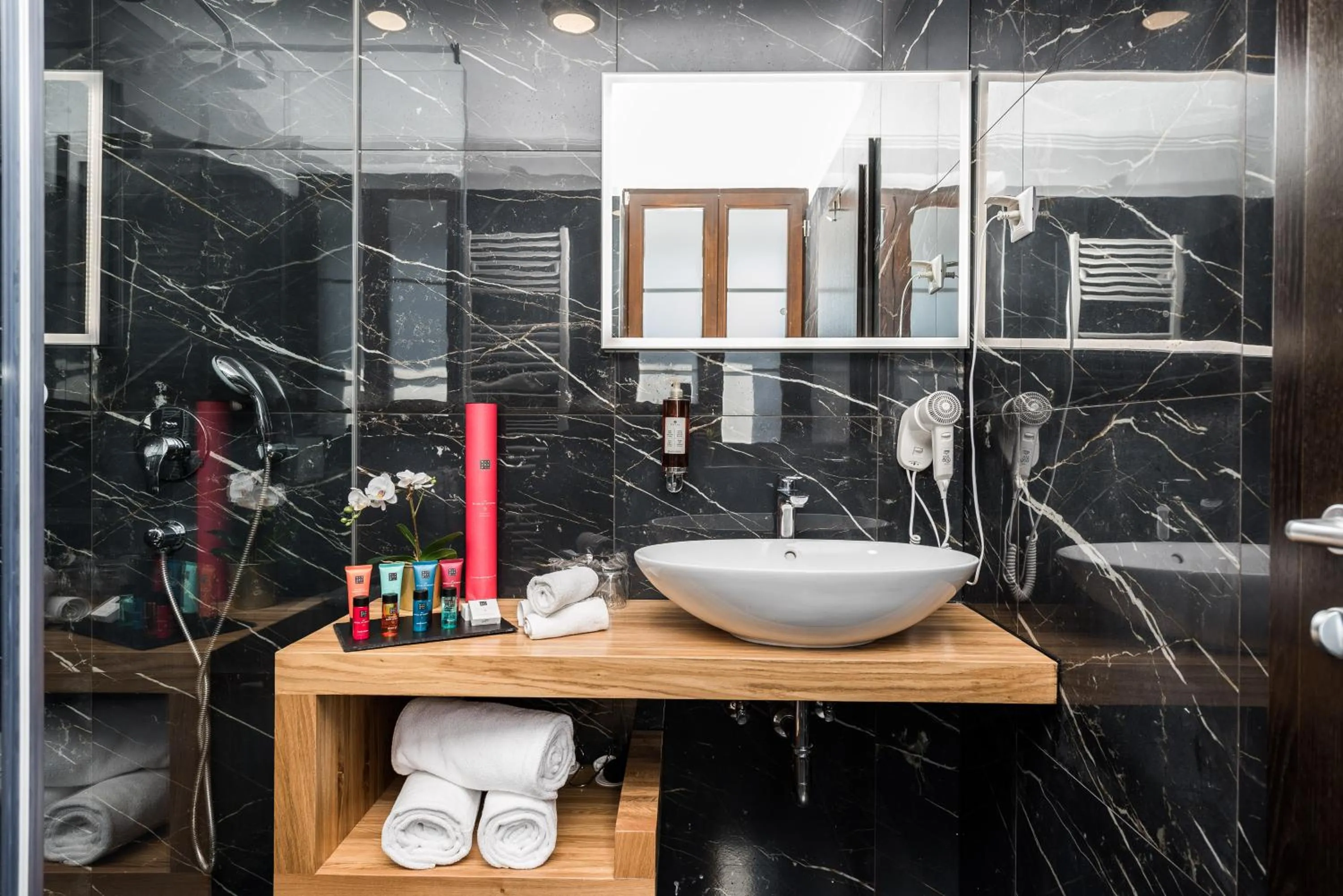 Toilet in Plitvice Falls Cottage