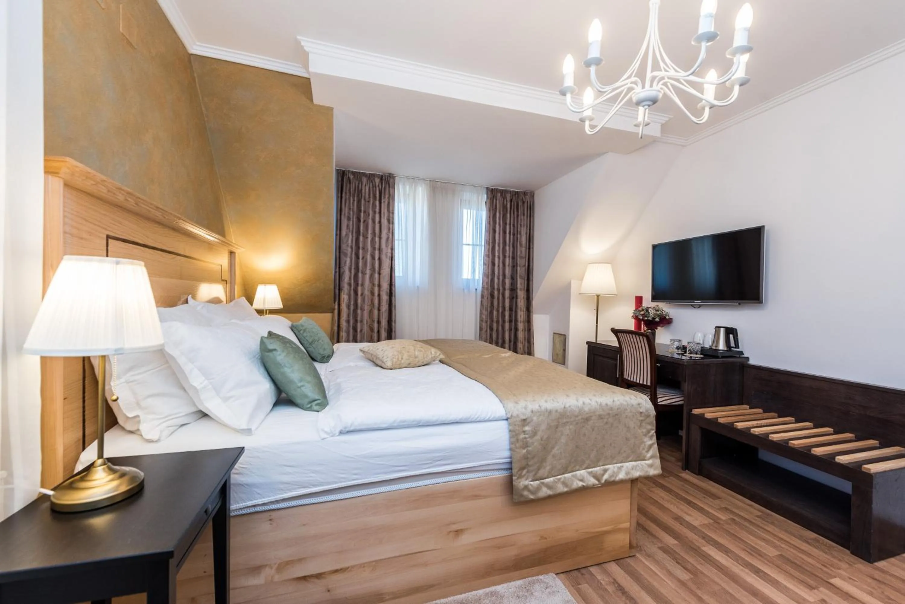 Bedroom, Bed in Plitvice Falls Cottage