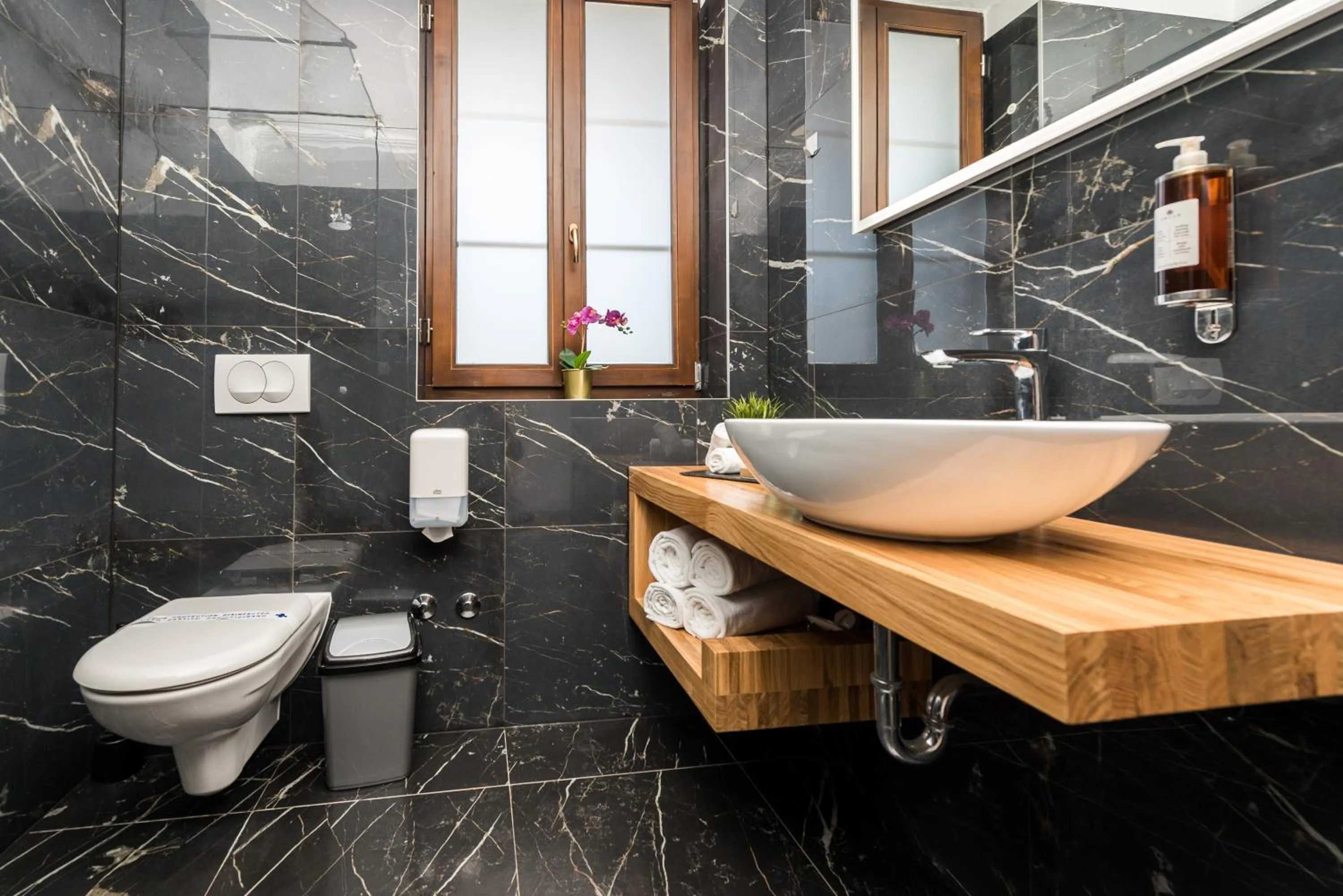 Property building in Plitvice Falls Cottage