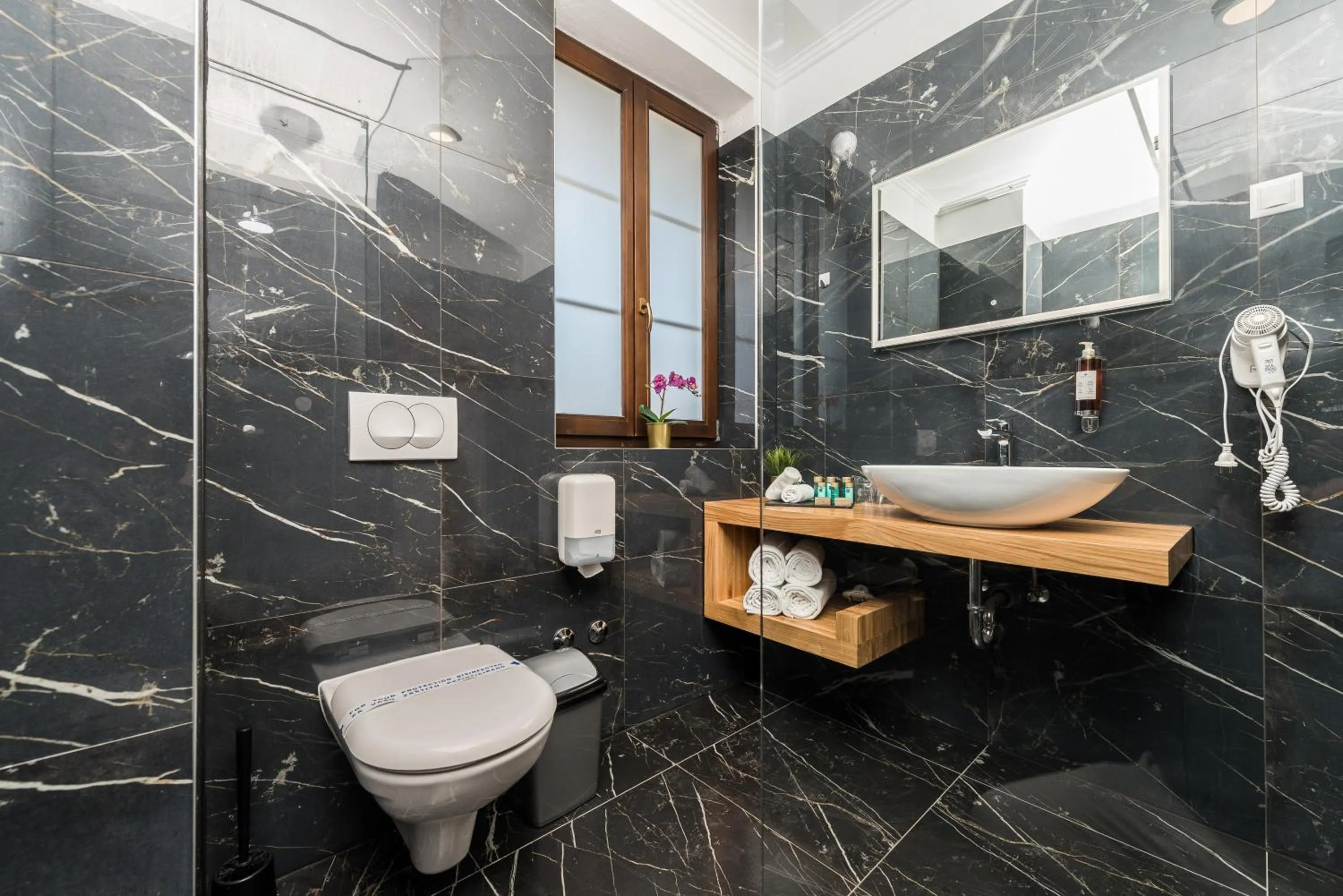 Bathroom in Plitvice Falls Cottage