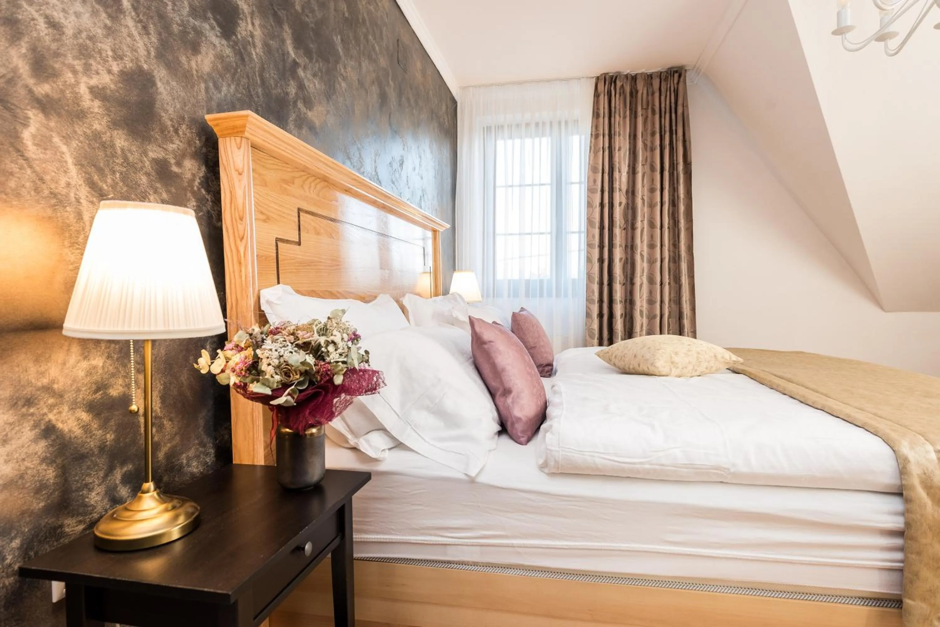 Bedroom, Bed in Plitvice Falls Cottage