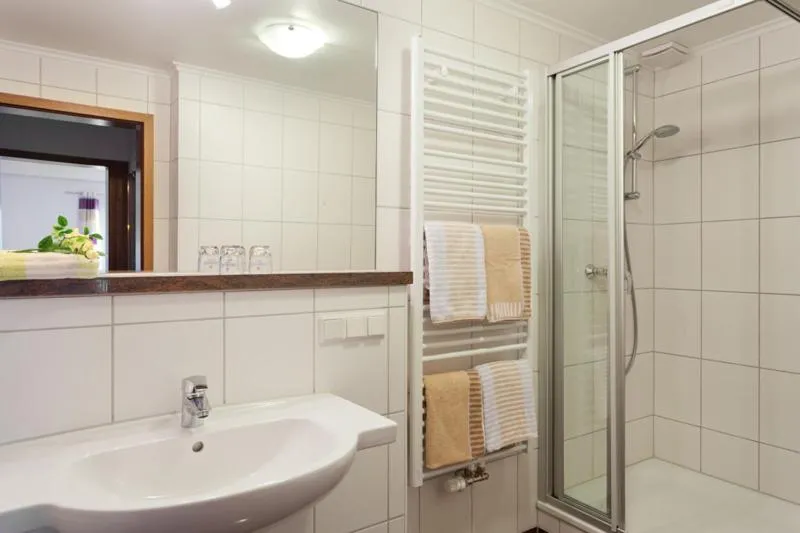 Bathroom in Gästehaus Behle-Schäperken