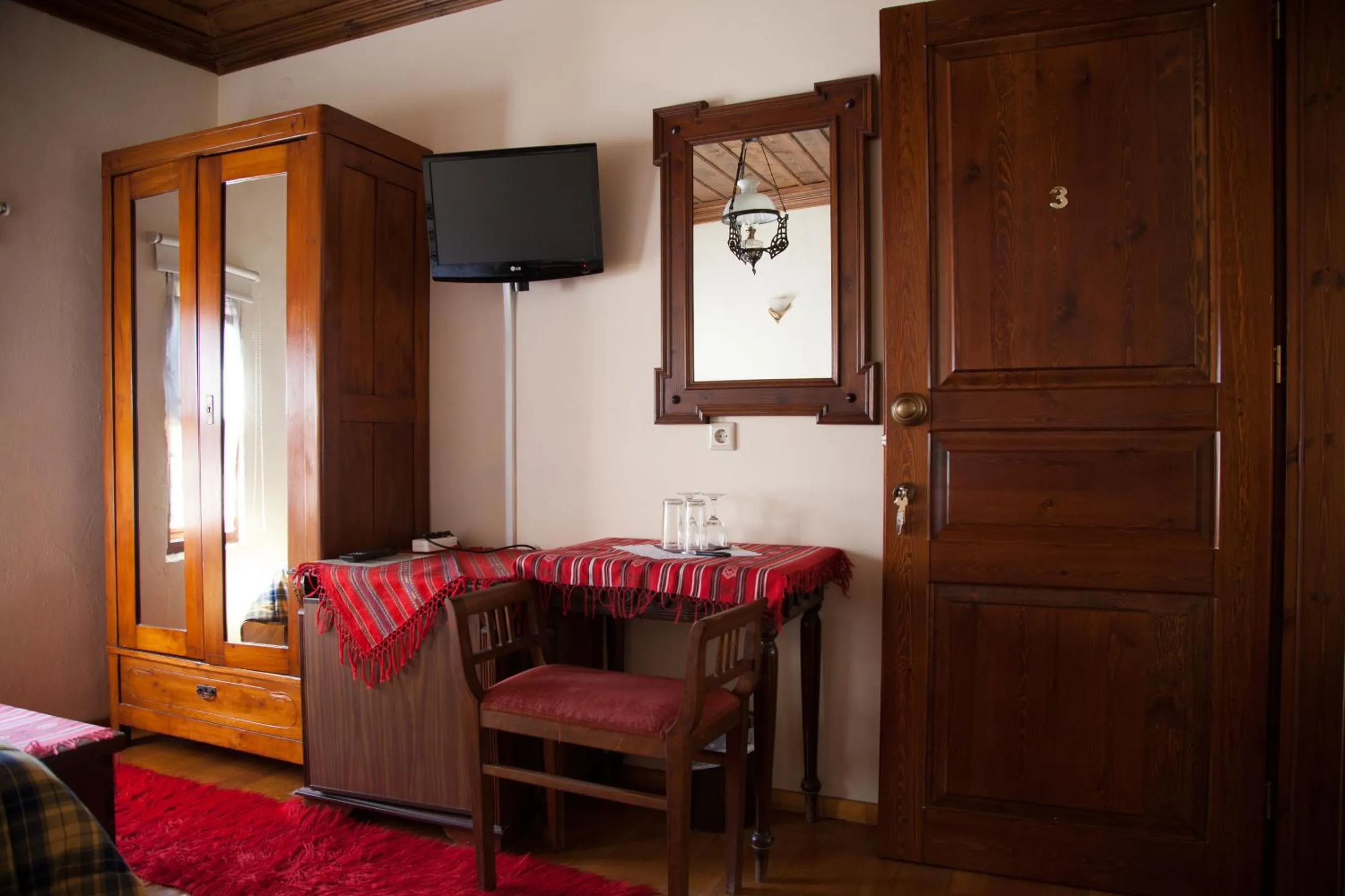 Photo of the whole room in Hagiati Guesthouse - Edessa Cozy Mountain Retreat