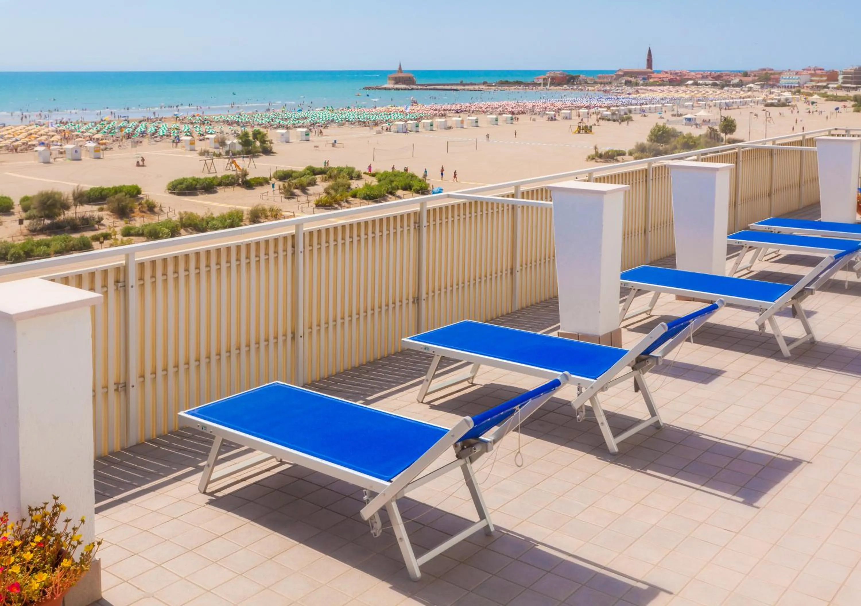 Day in Hotel Levante