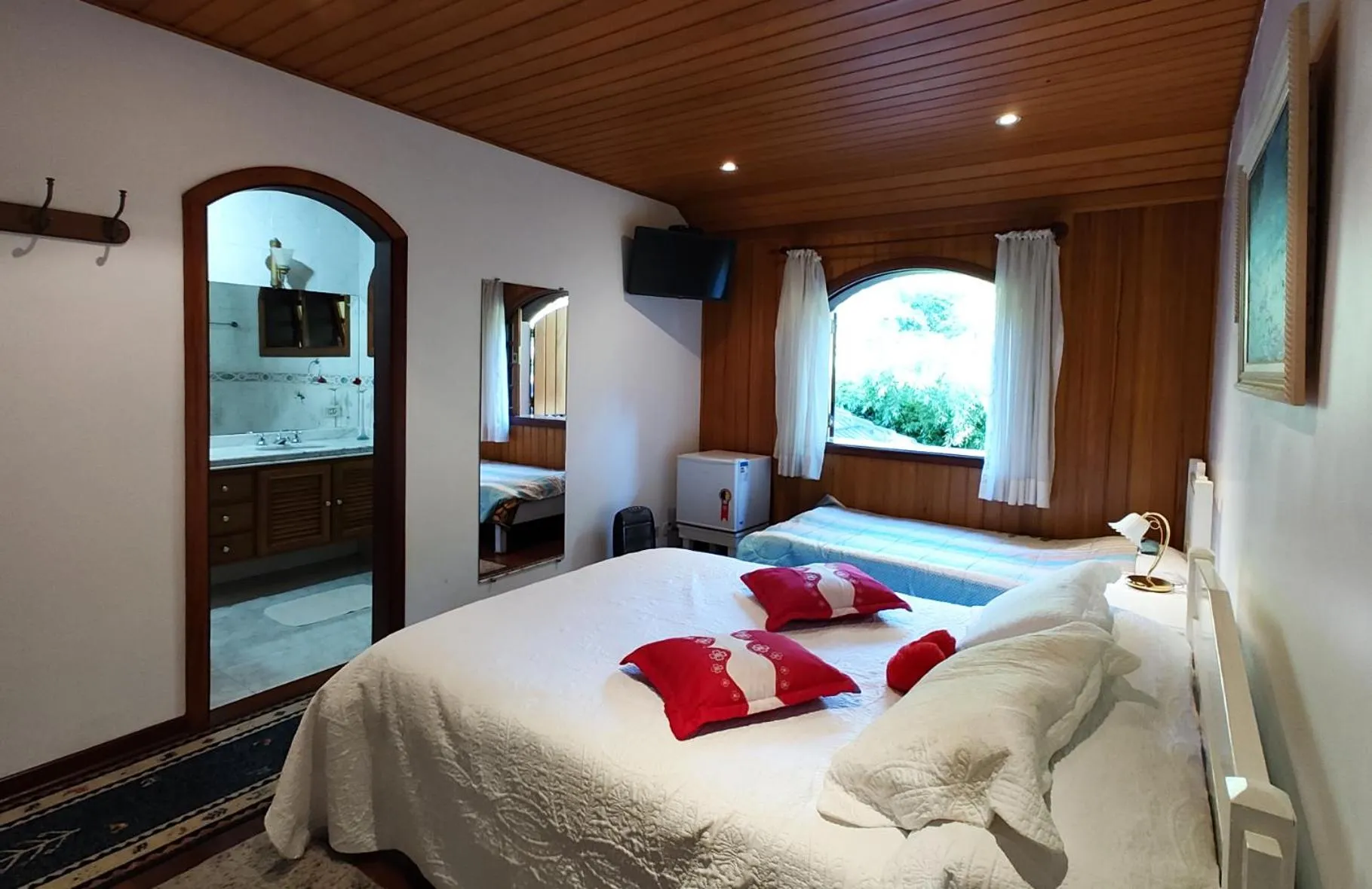 Bedroom, Bed in Pousada Casa dos Sonhos