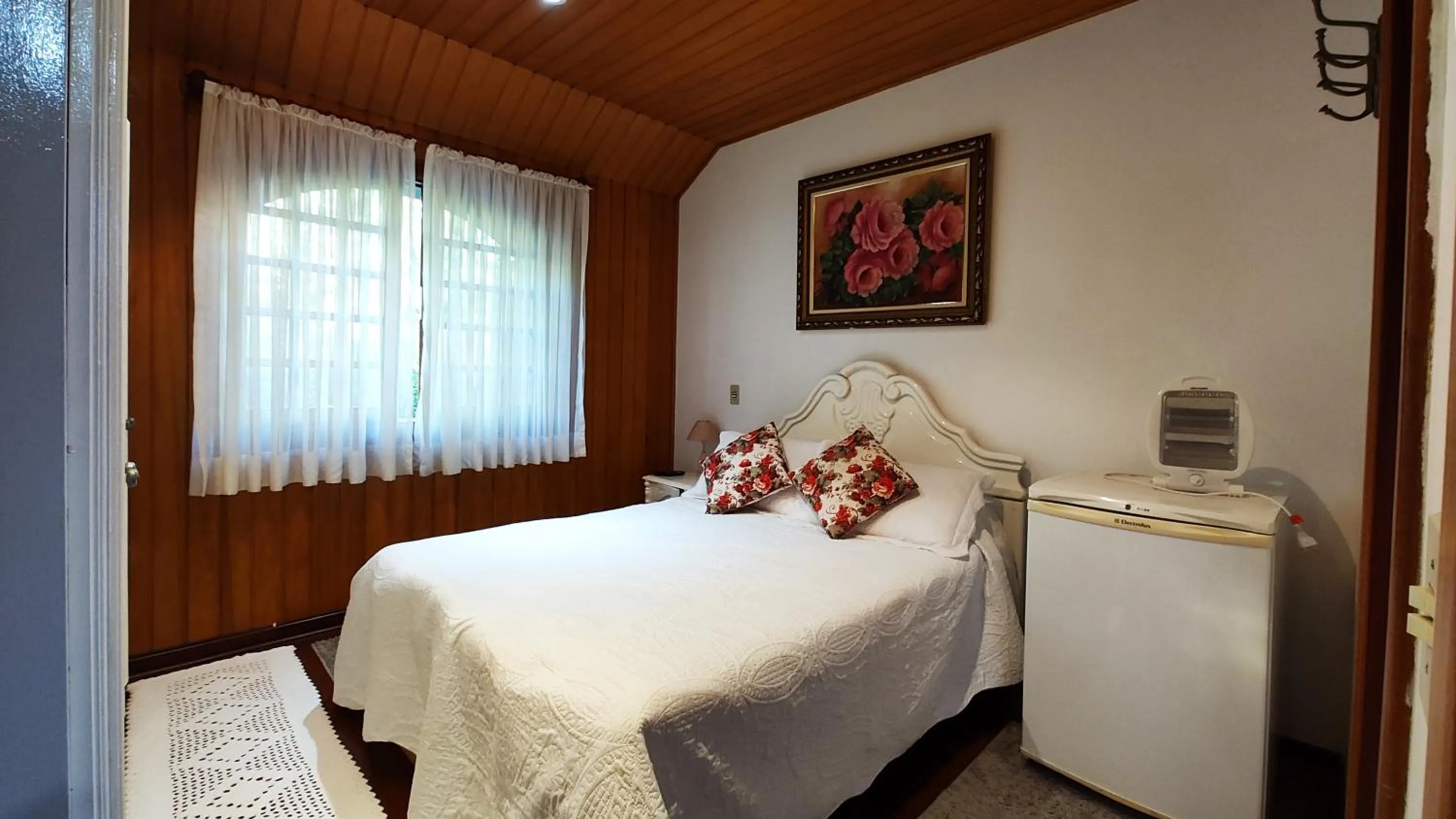 Bedroom, Bed in Pousada Casa dos Sonhos